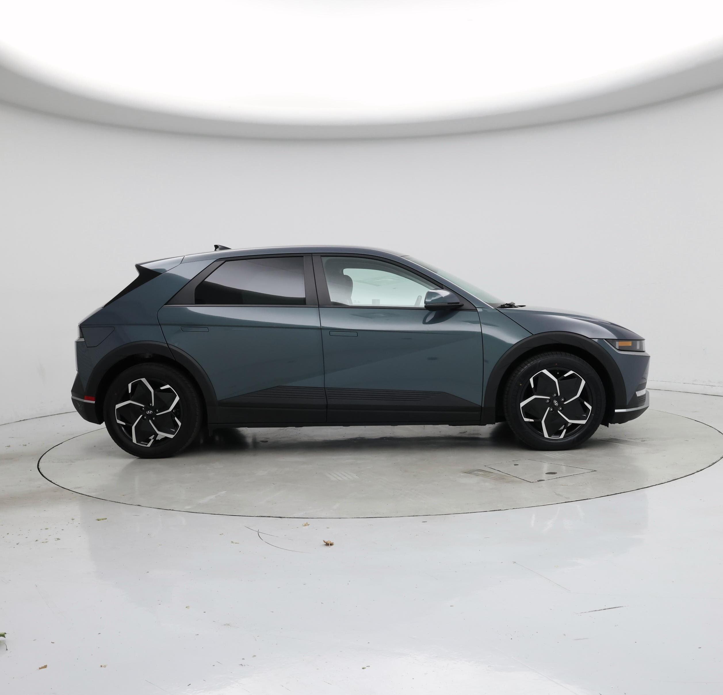 Thumbnail: 2024 Hyundai Ioniq 5 - 7