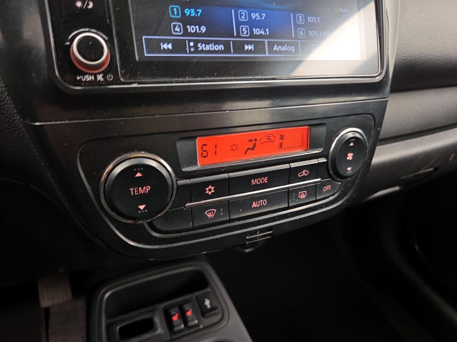 Thumbnail: 2022 Mitsubishi Mirage G4 - 16
