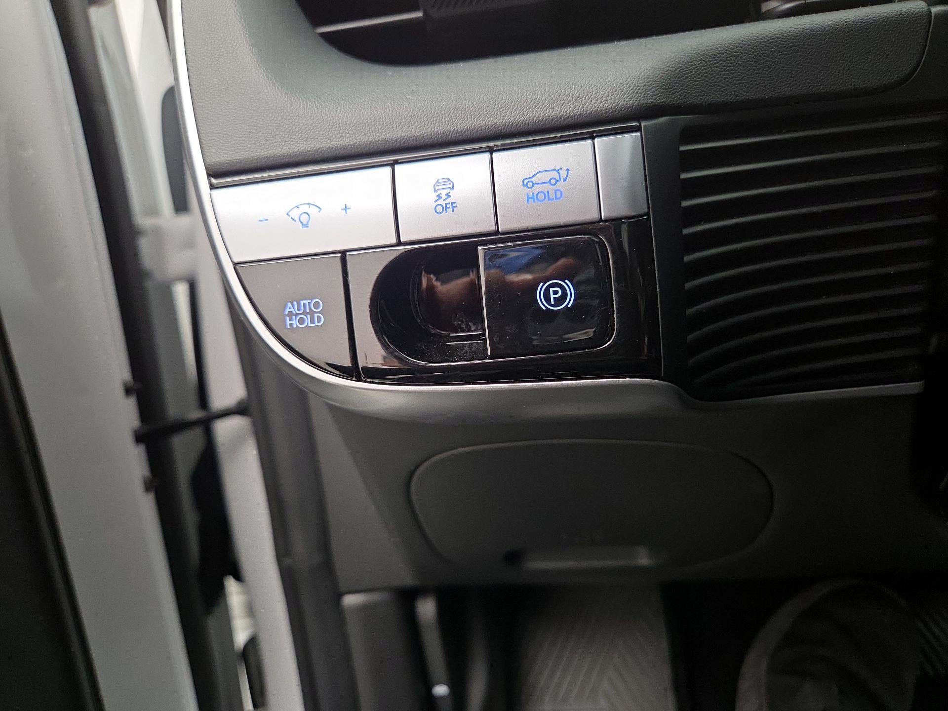 Thumbnail: 2024 Hyundai Ioniq 5 - 13