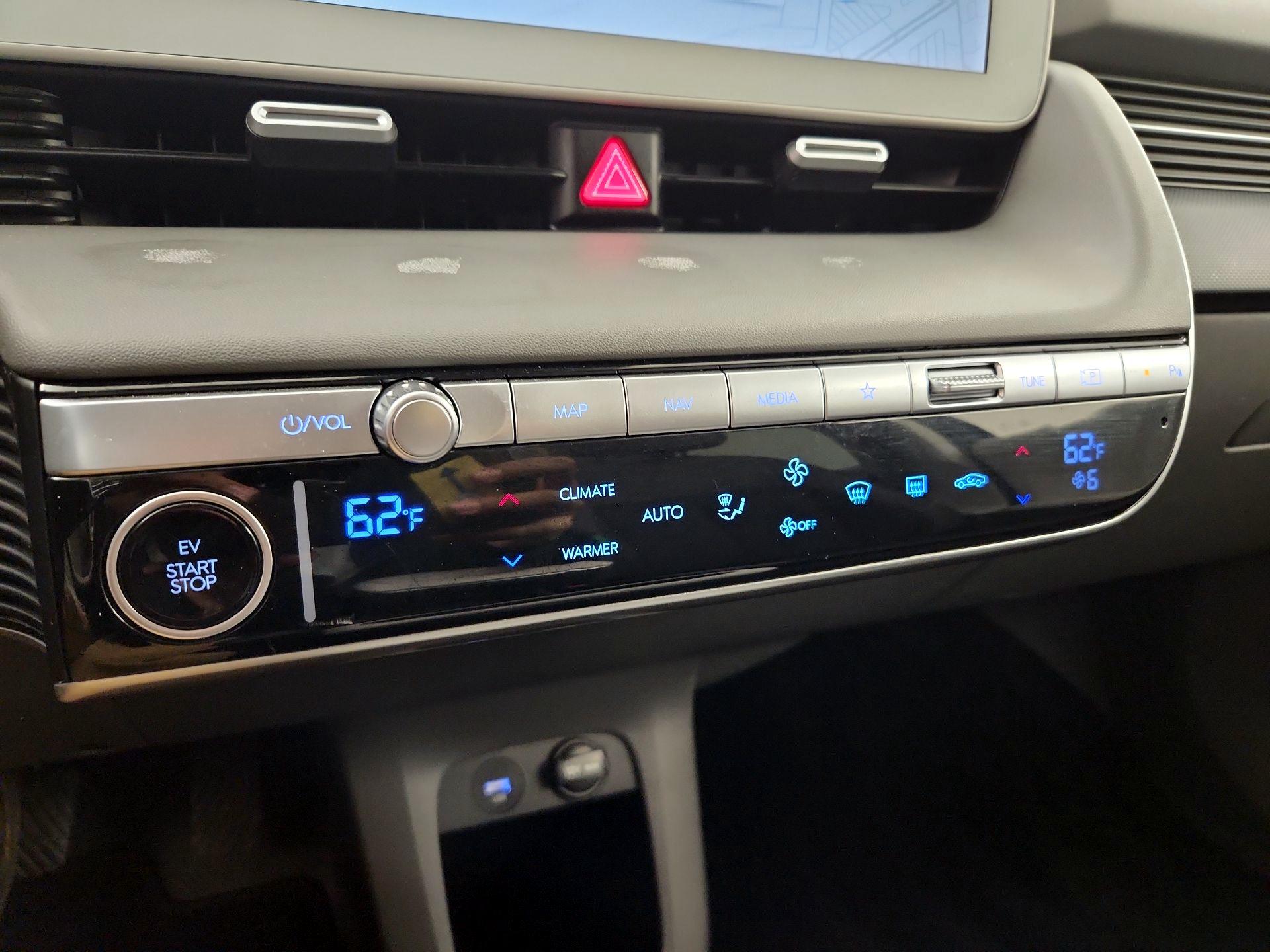 Thumbnail: 2024 Hyundai Ioniq 5 - 16