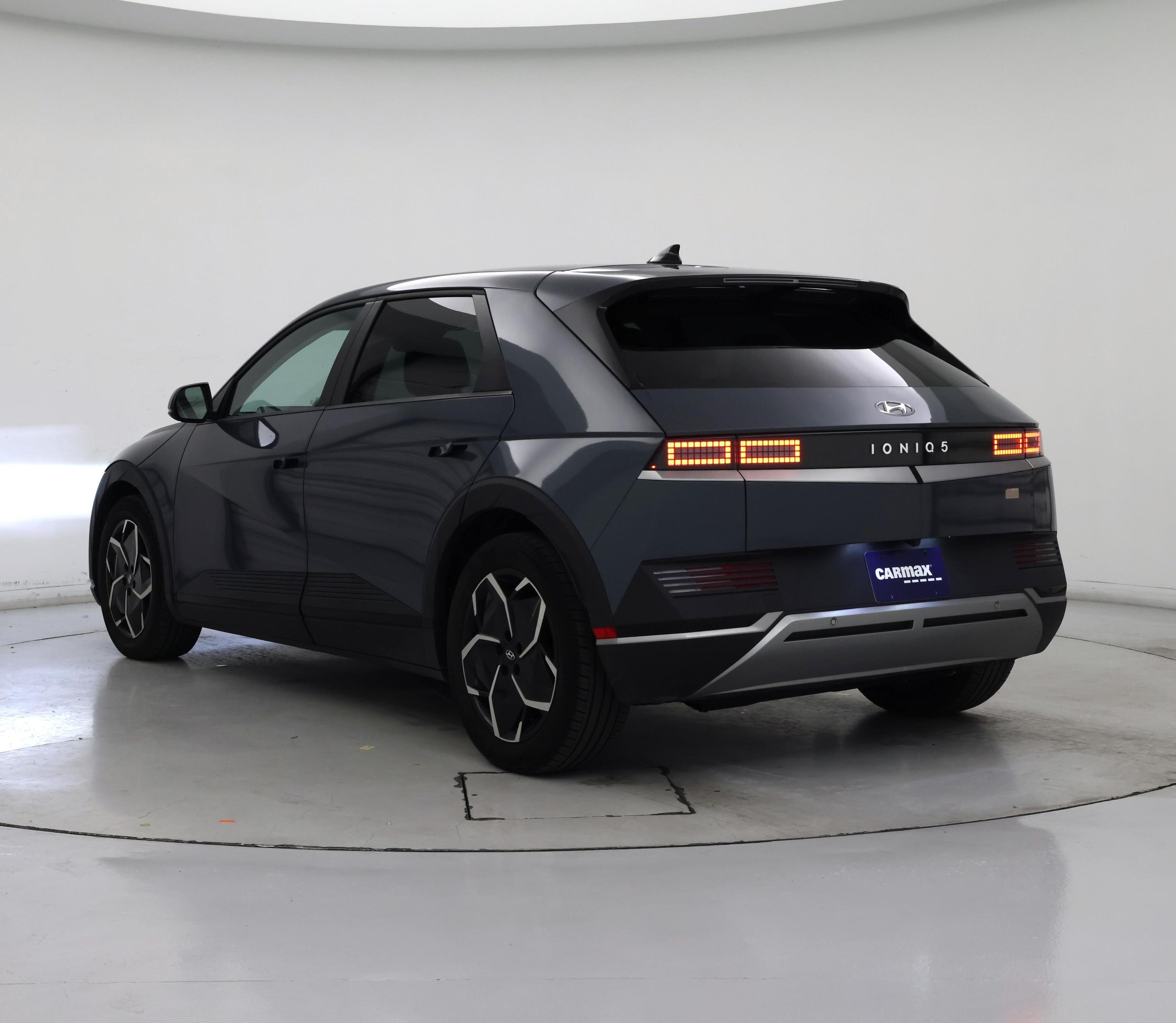 Thumbnail: 2024 Hyundai Ioniq 5 - 2