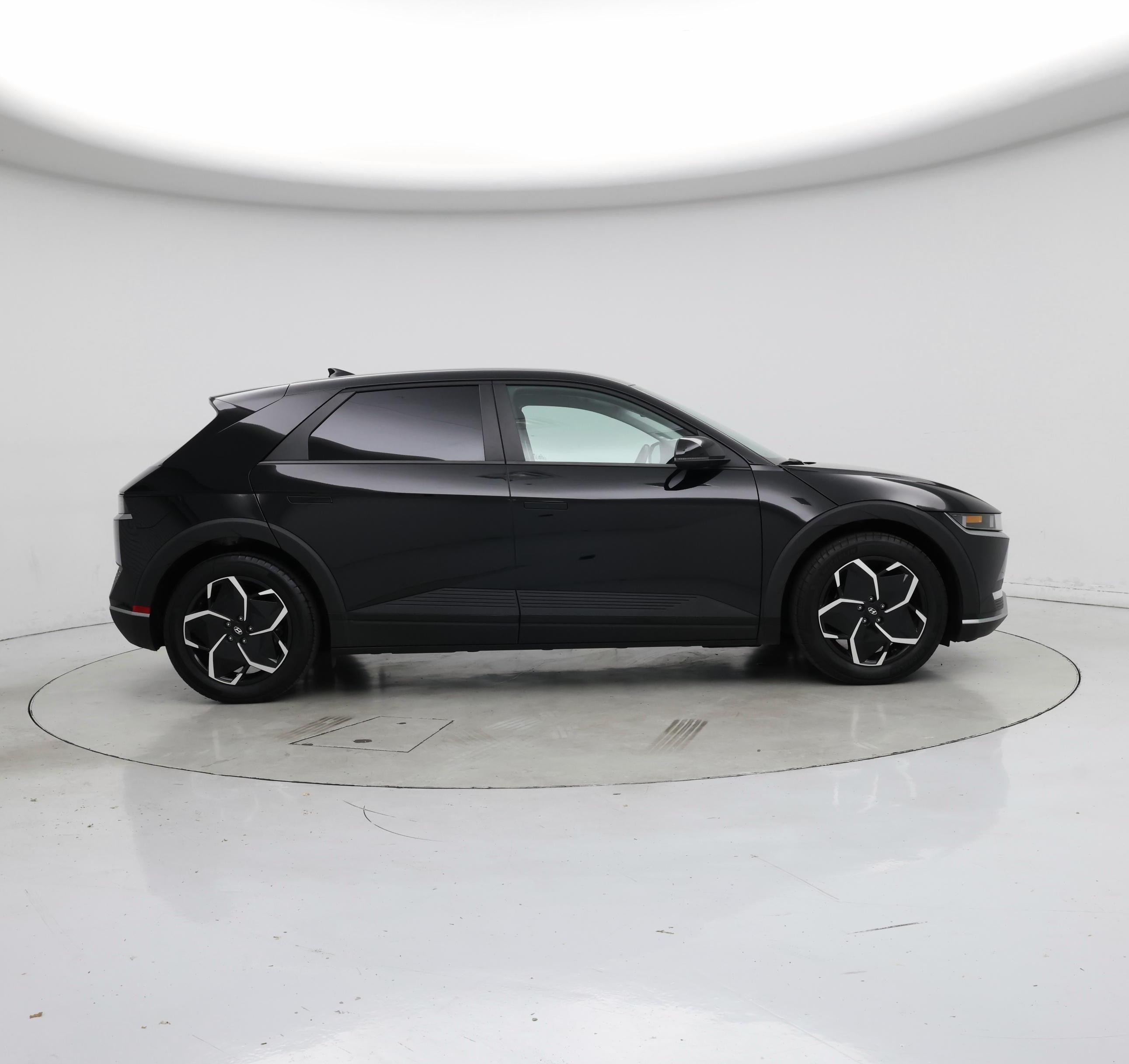 Thumbnail: 2024 Hyundai Ioniq 5 - 7