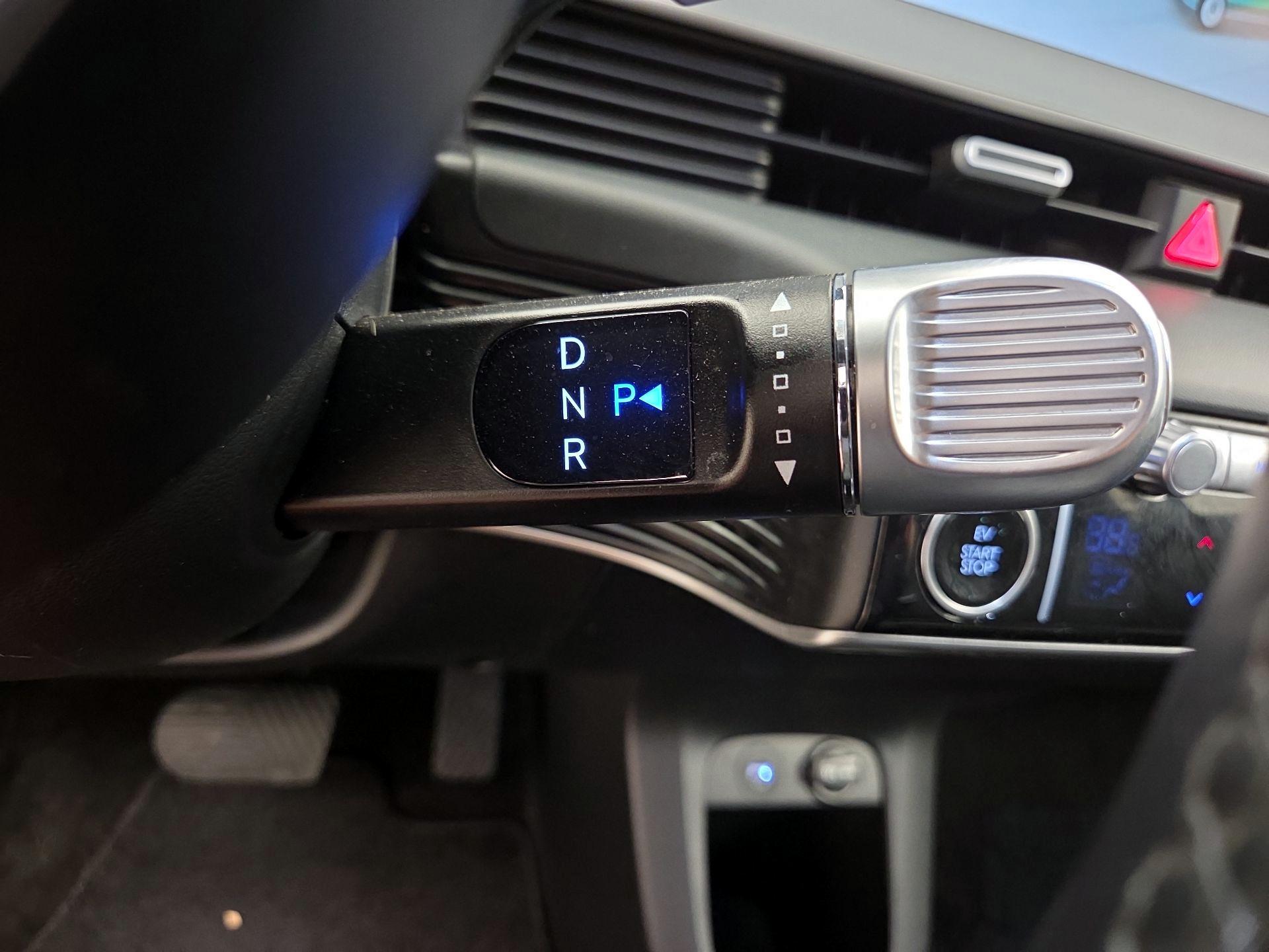 Thumbnail: 2024 Hyundai Ioniq 5 - 18