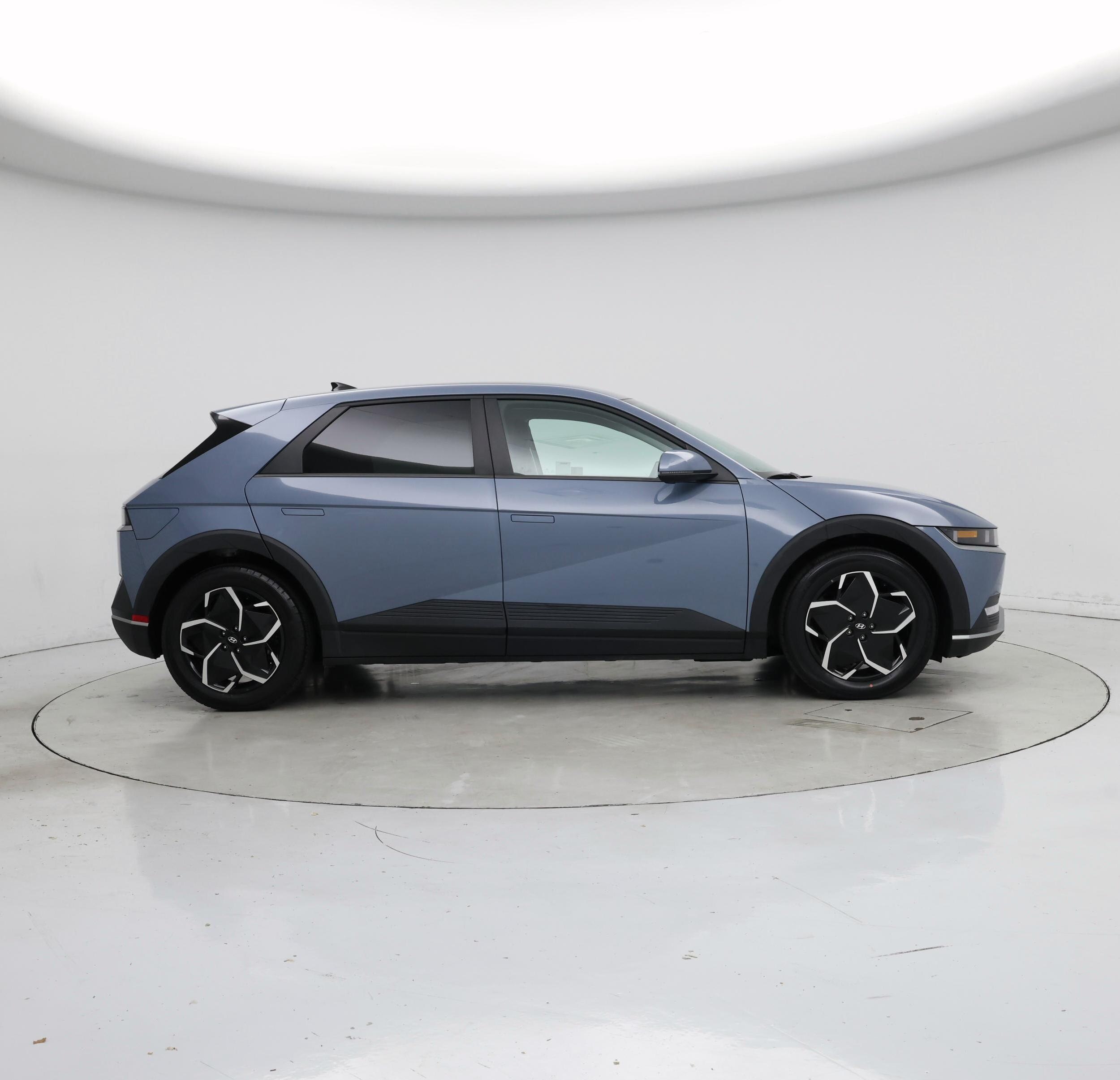 Thumbnail: 2024 Hyundai Ioniq 5 - 7
