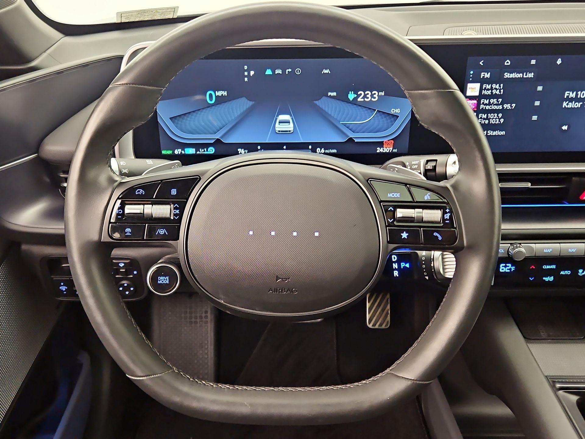 Thumbnail: 2023 Hyundai Ioniq 6 - 10