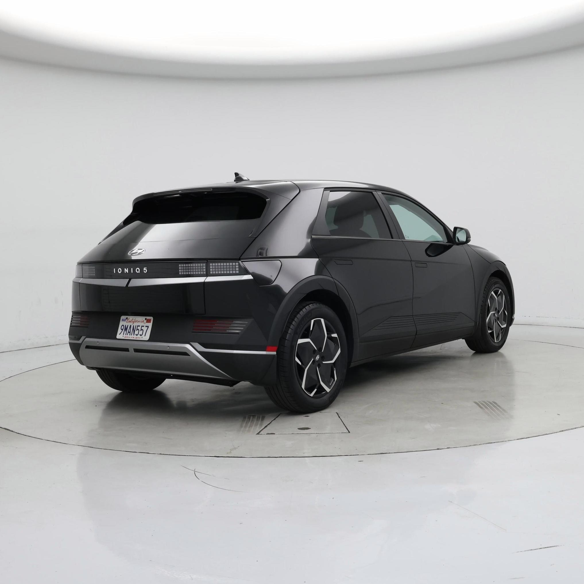 Thumbnail: 2024 Hyundai Ioniq 5 - 8