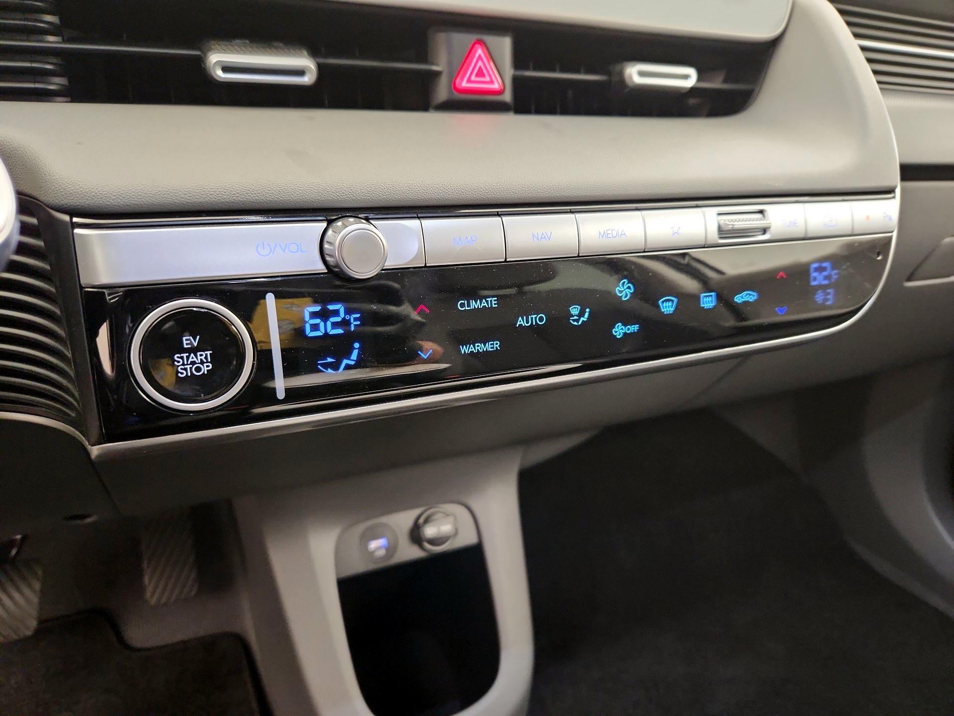 Thumbnail: 2024 Hyundai Ioniq 5 - 17