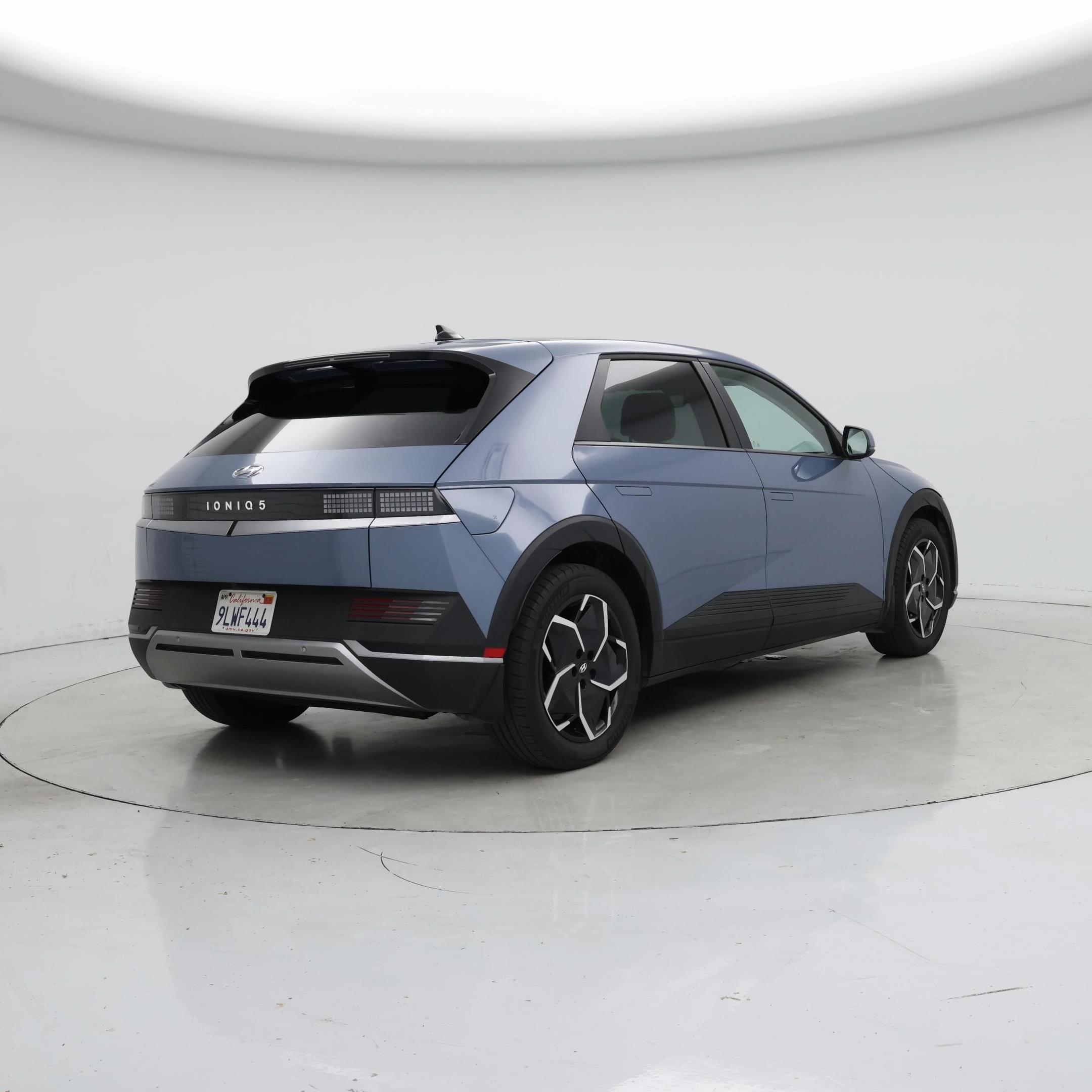 Thumbnail: 2024 Hyundai Ioniq 5 - 8