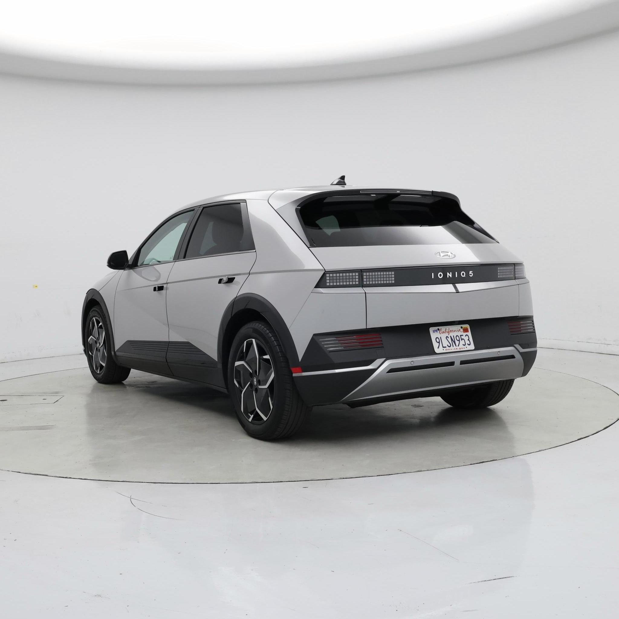 Thumbnail: 2024 Hyundai Ioniq 5 - 2