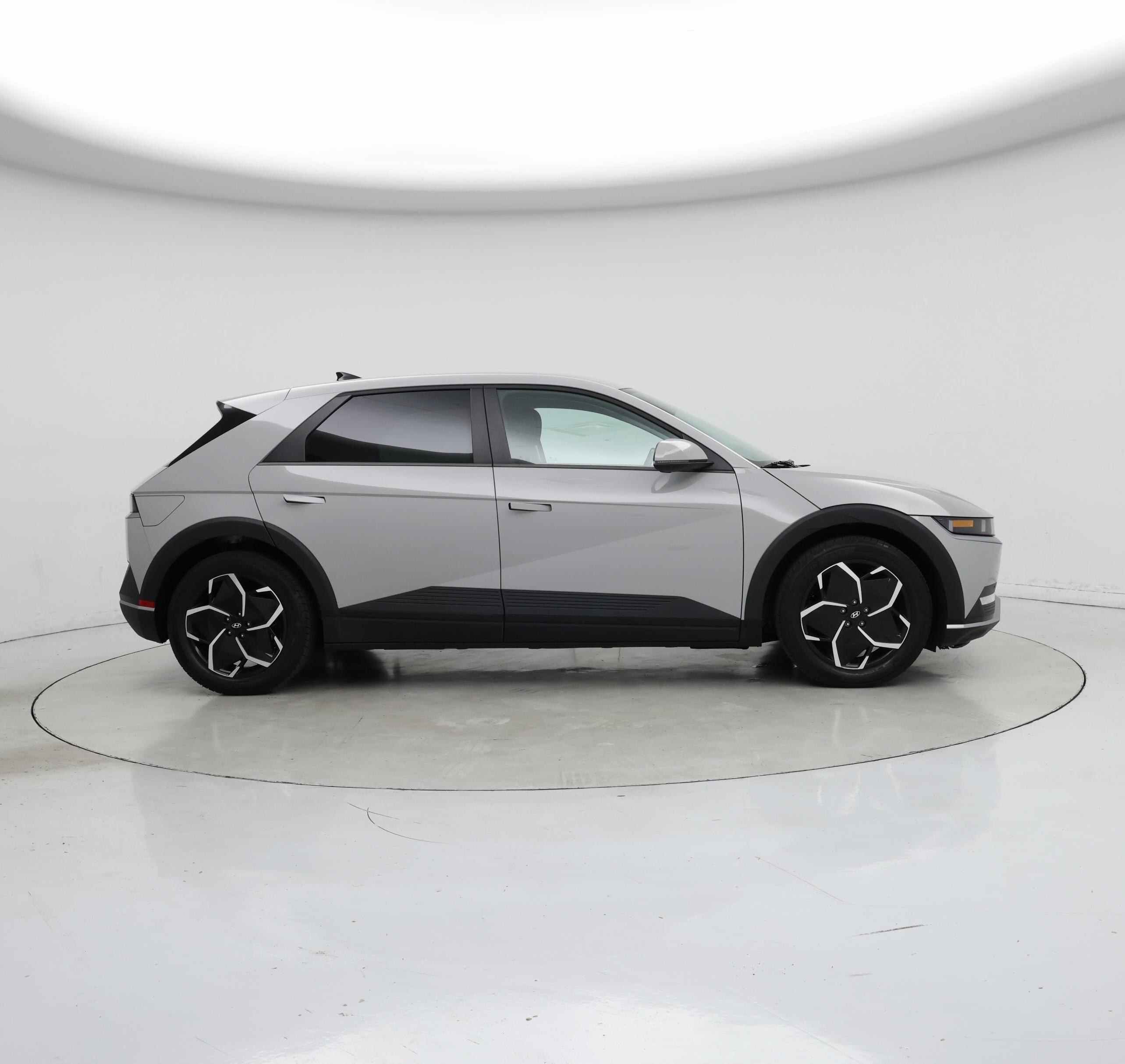 Thumbnail: 2024 Hyundai Ioniq 5 - 7