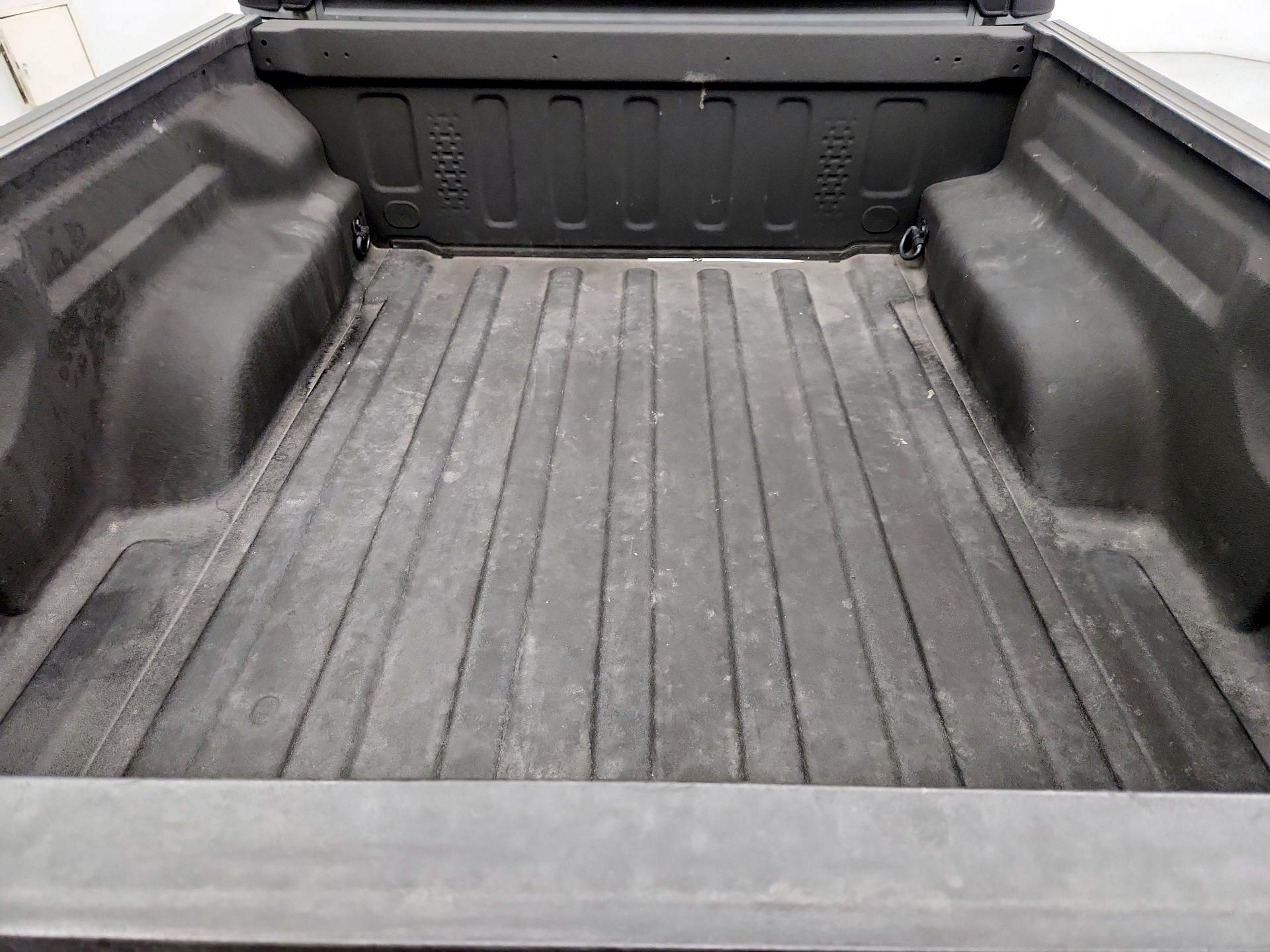 Thumbnail: 2020 Jeep Gladiator - 20