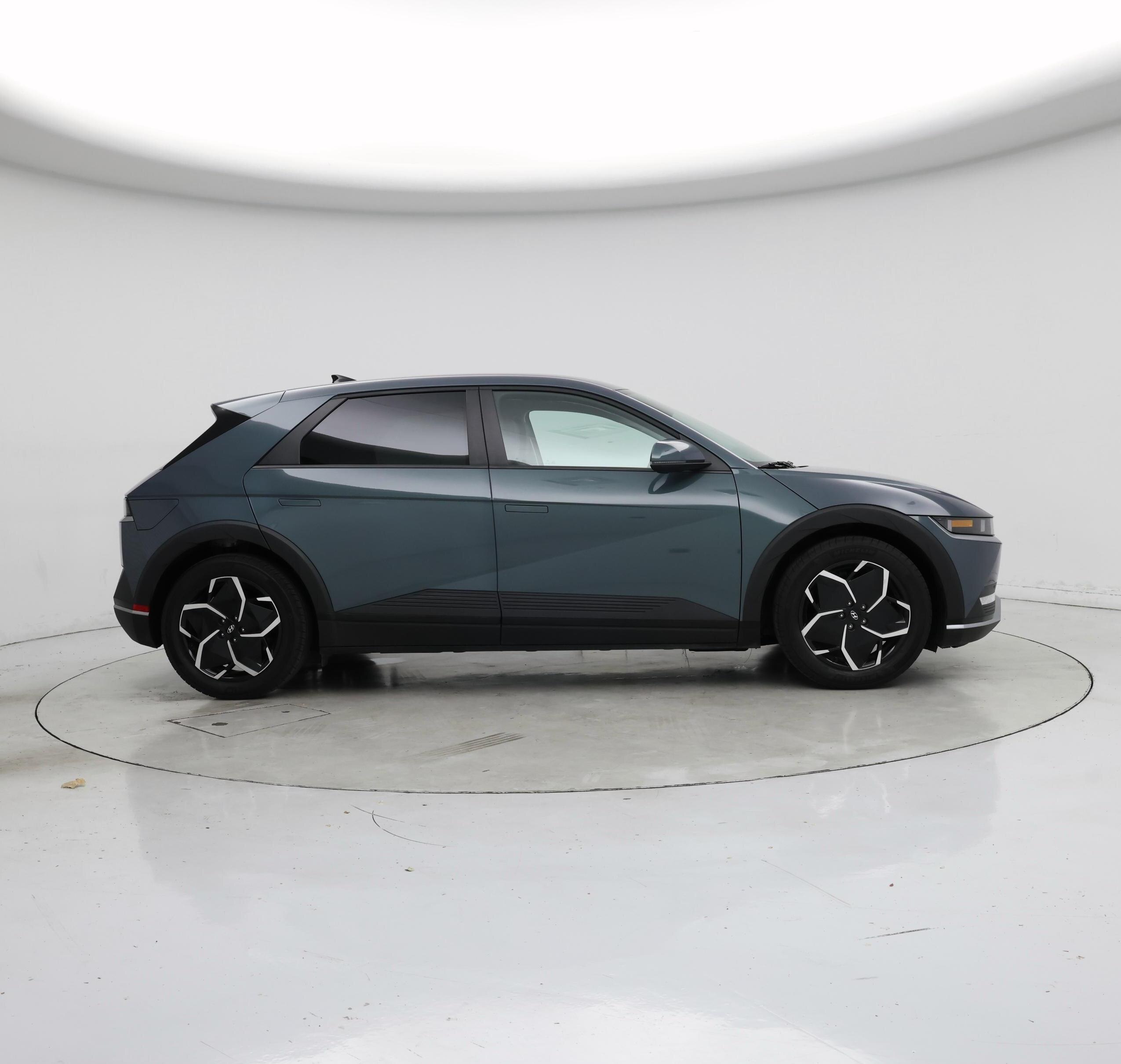Thumbnail: 2024 Hyundai Ioniq 5 - 7