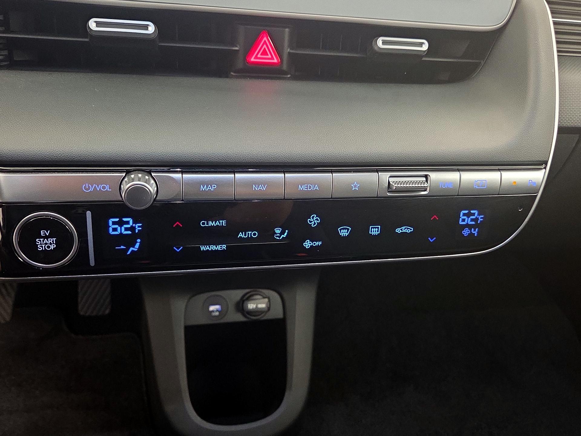 Thumbnail: 2024 Hyundai Ioniq 5 - 17