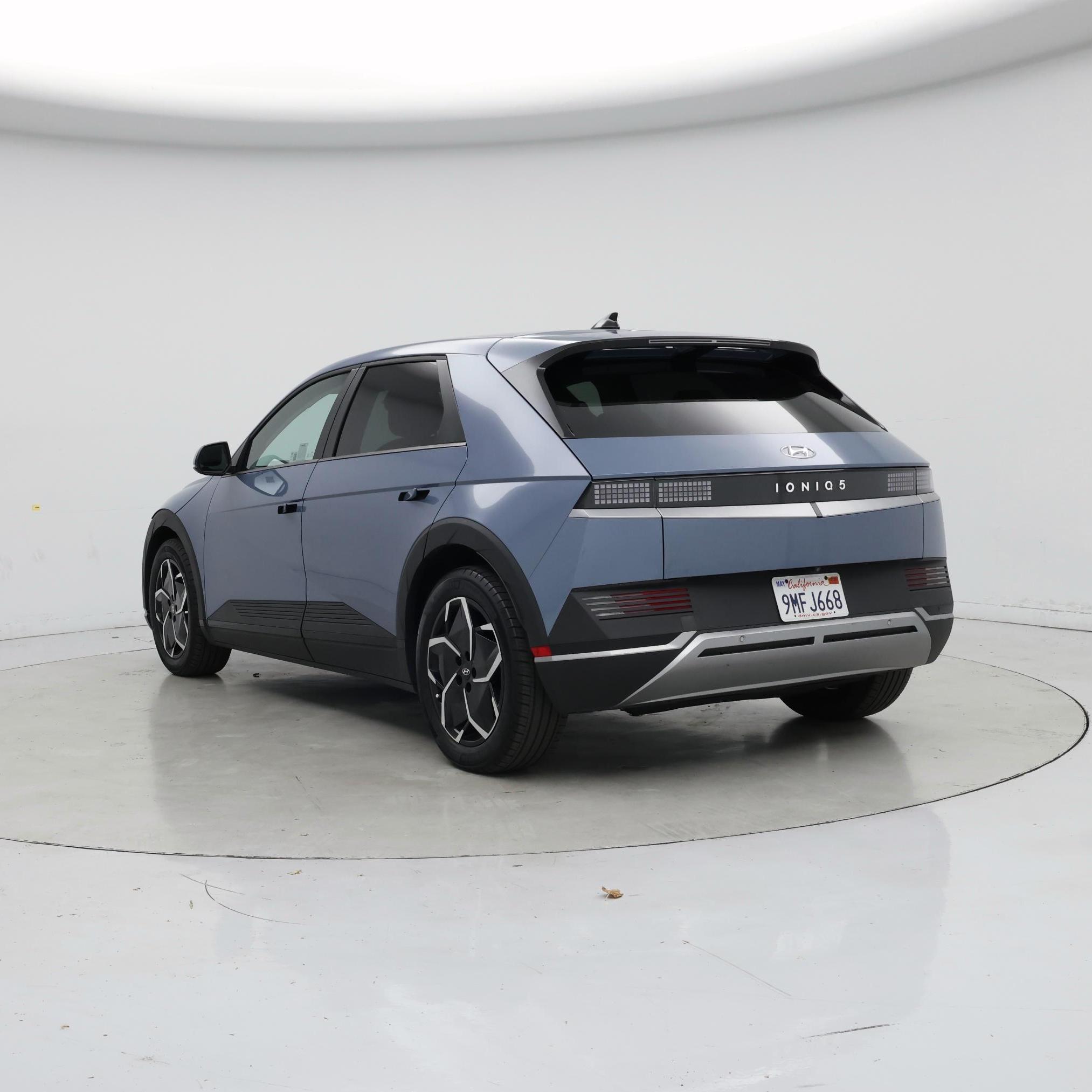 Thumbnail: 2024 Hyundai Ioniq 5 - 2