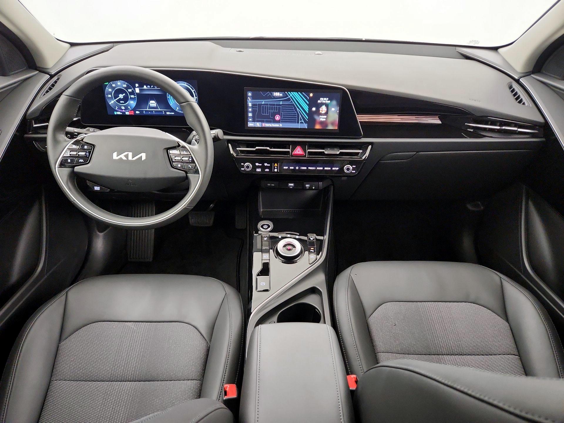 Thumbnail: 2024 Kia Niro - 8