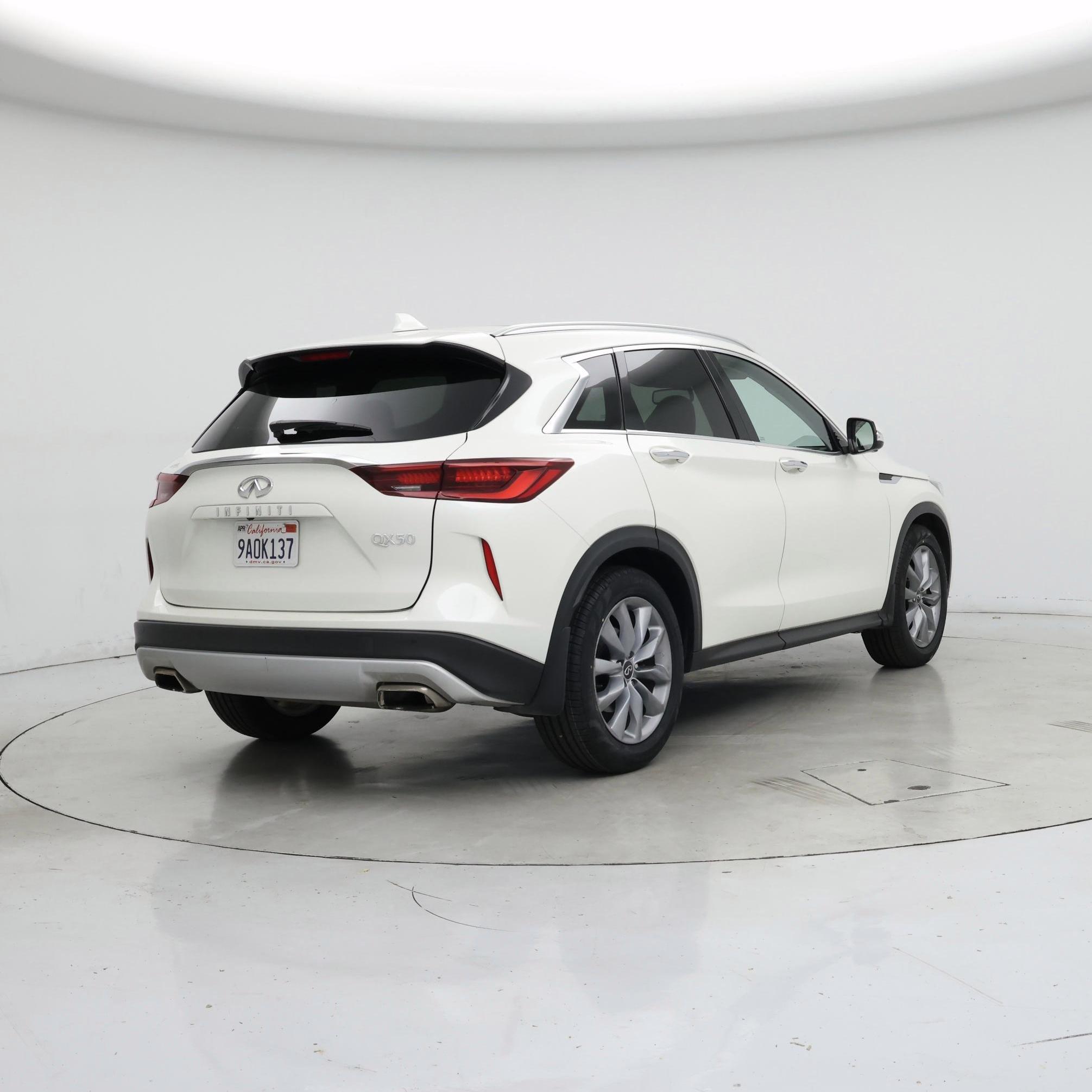 Thumbnail: 2022 INFINITI QX50 - 8