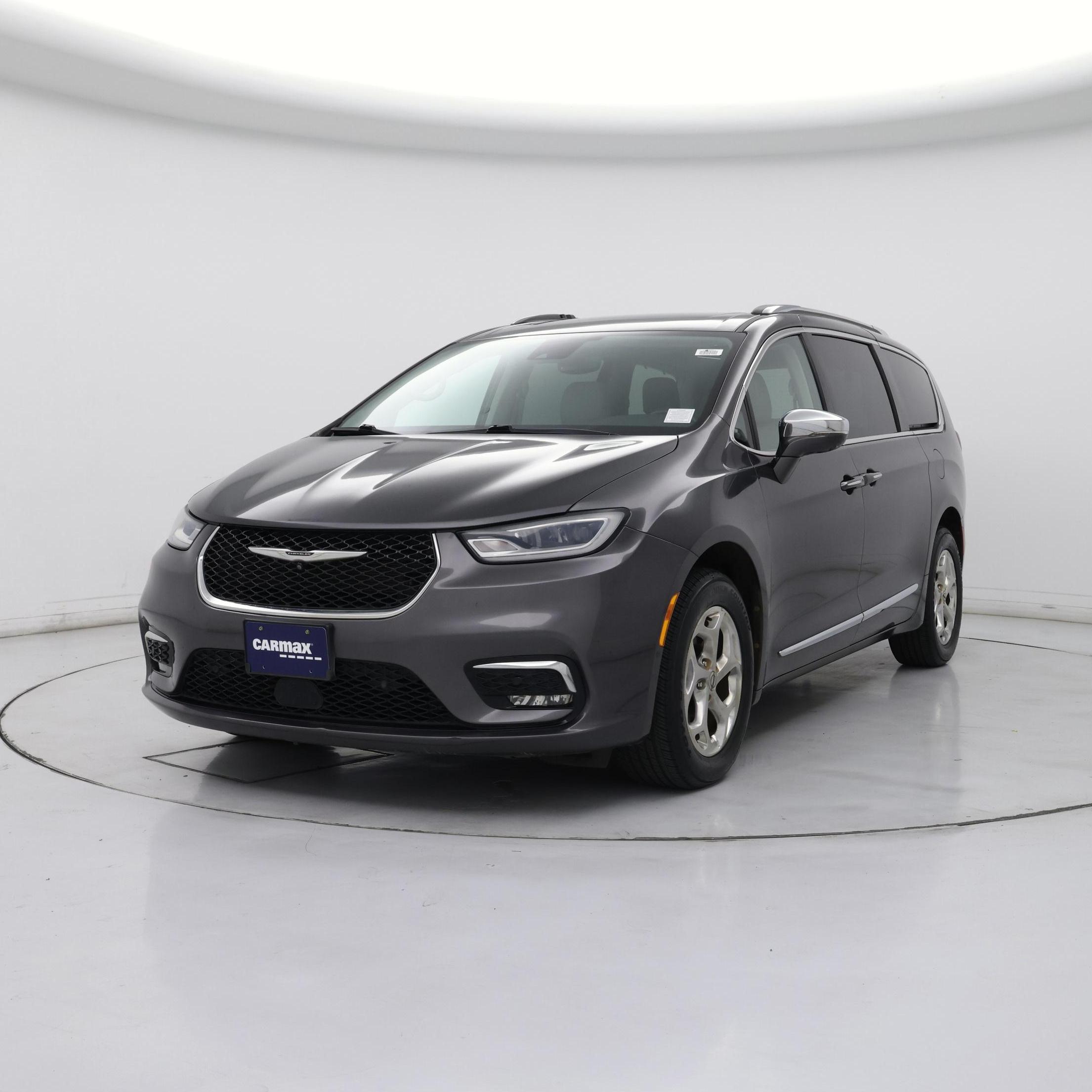 Thumbnail: 2021 Chrysler Pacifica - 4