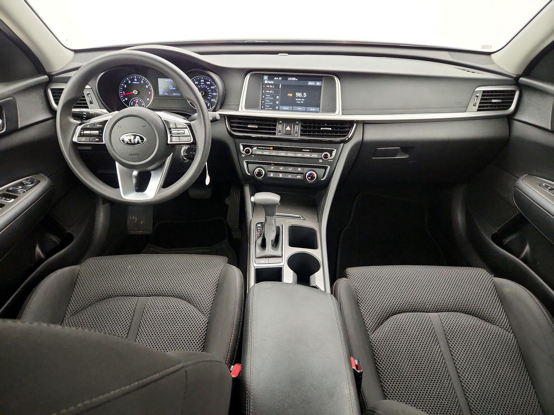 Thumbnail: 2020 Kia Optima - 9
