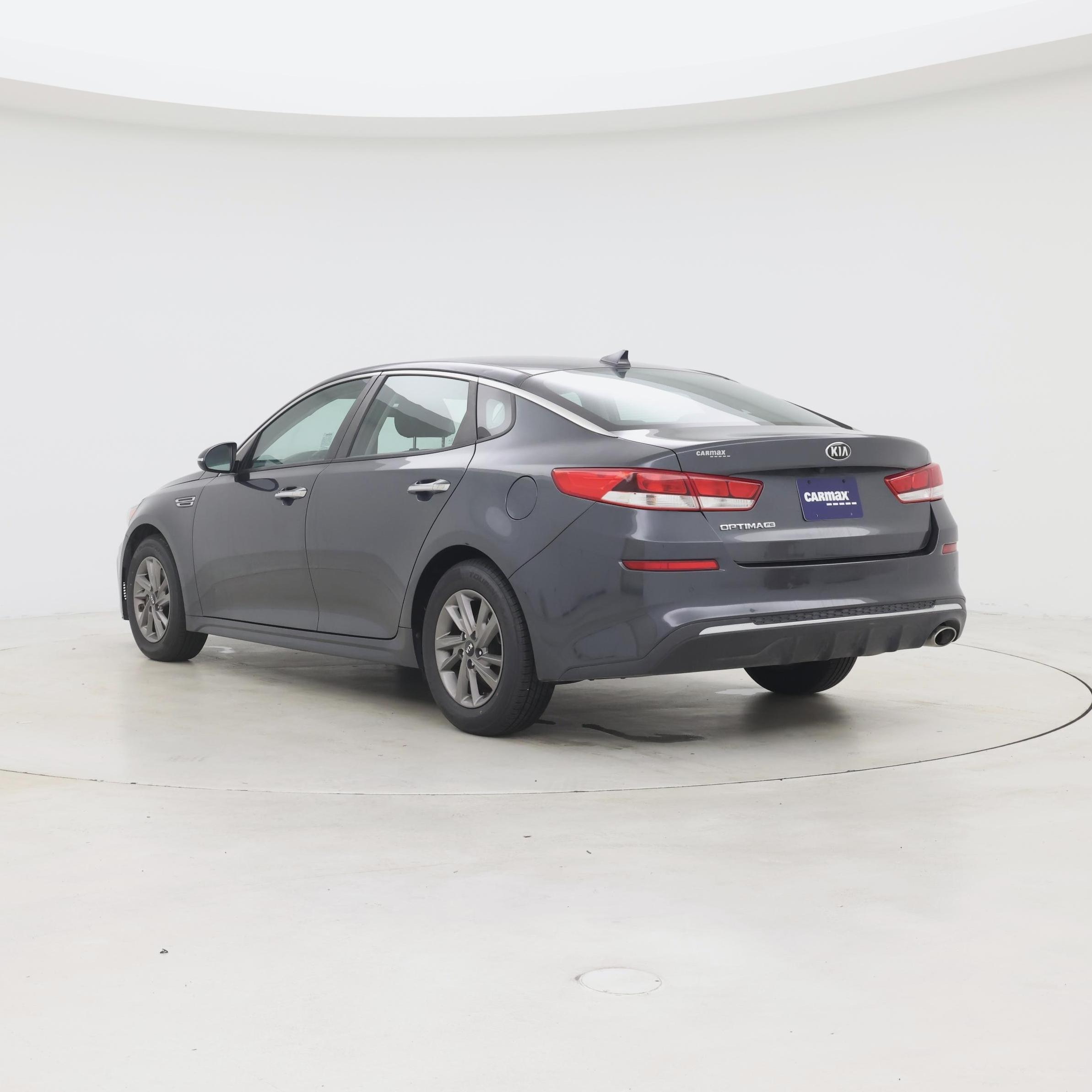 Thumbnail: 2020 Kia Optima - 2