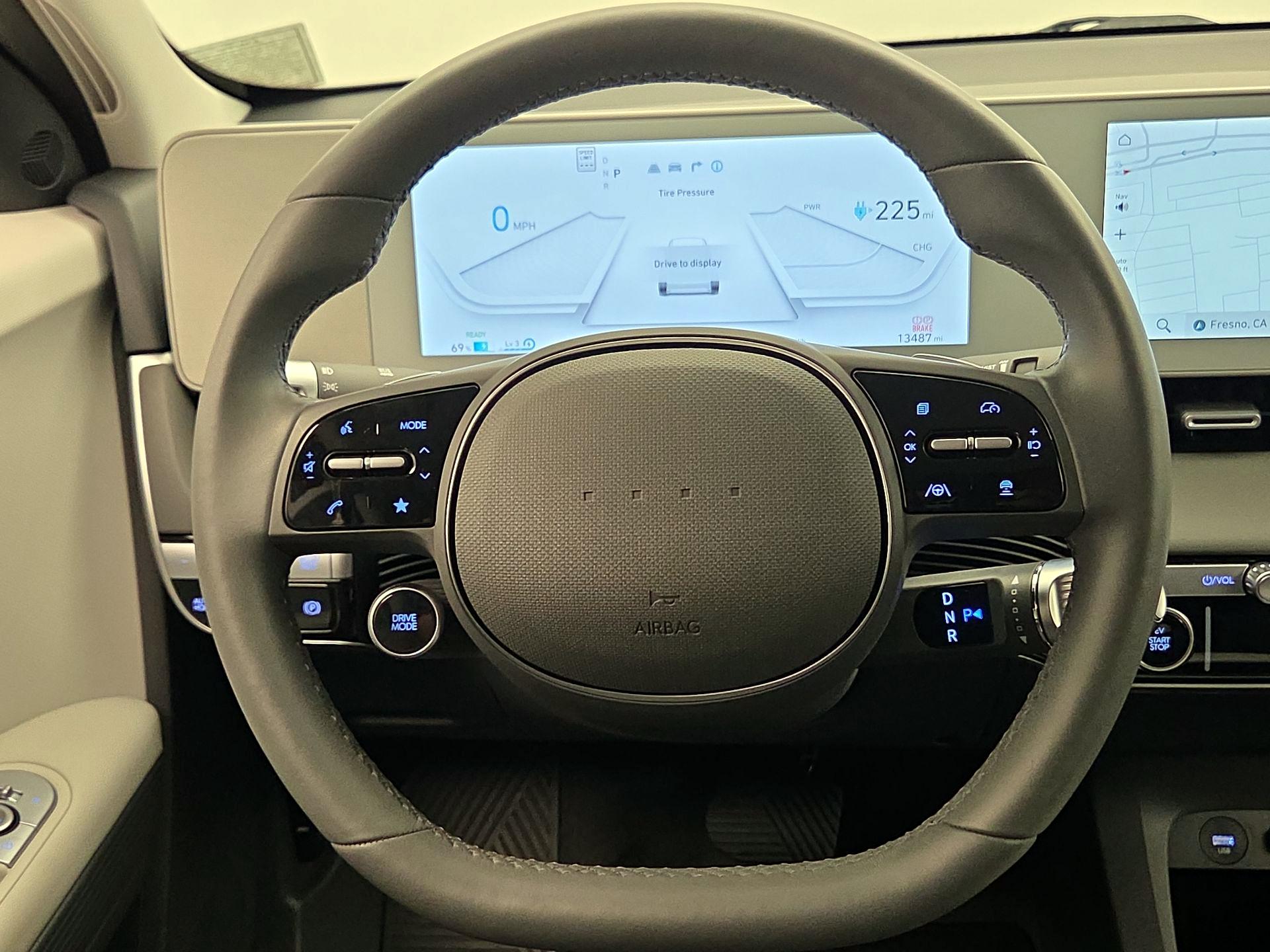 Thumbnail: 2024 Hyundai Ioniq 5 - 10