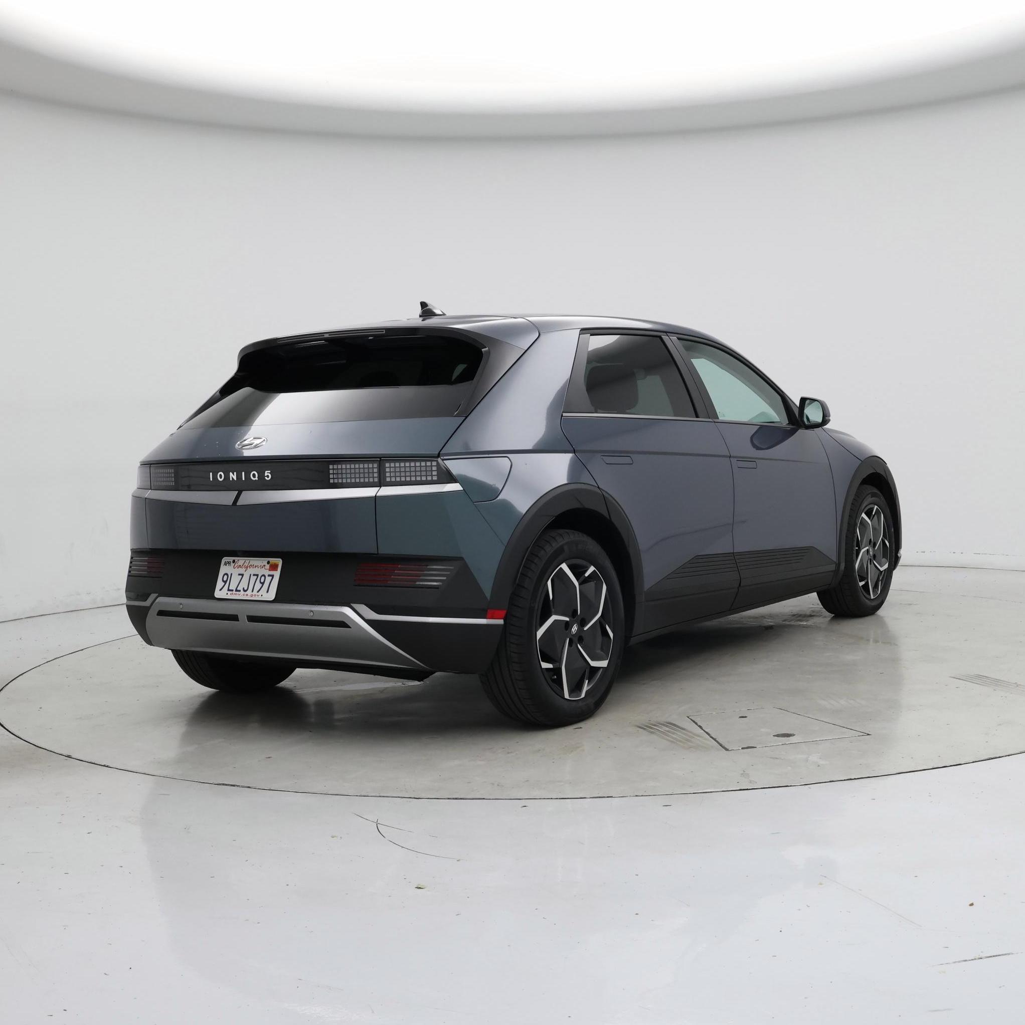 Thumbnail: 2024 Hyundai Ioniq 5 - 8
