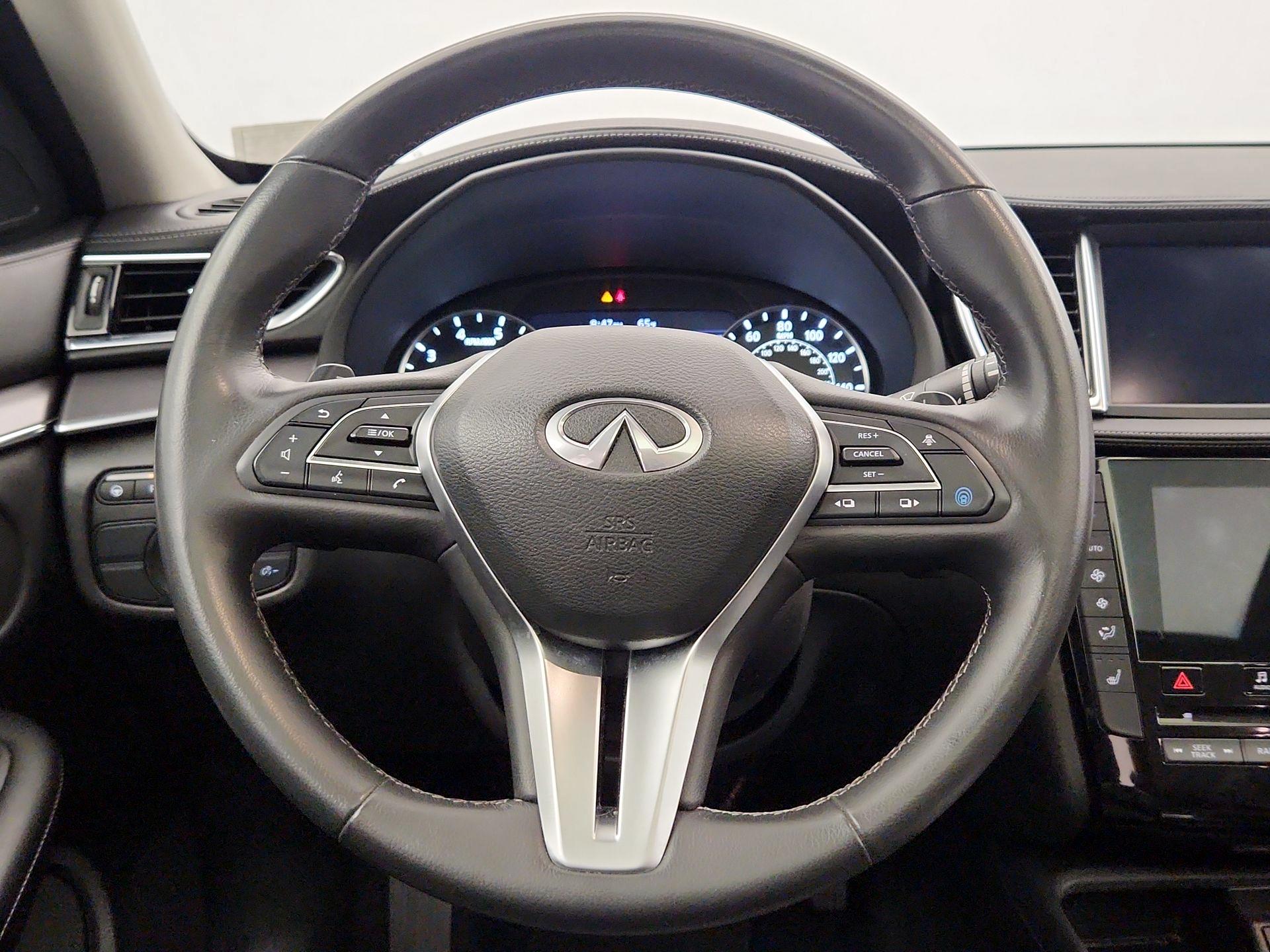 Thumbnail: 2023 INFINITI QX50 - 10