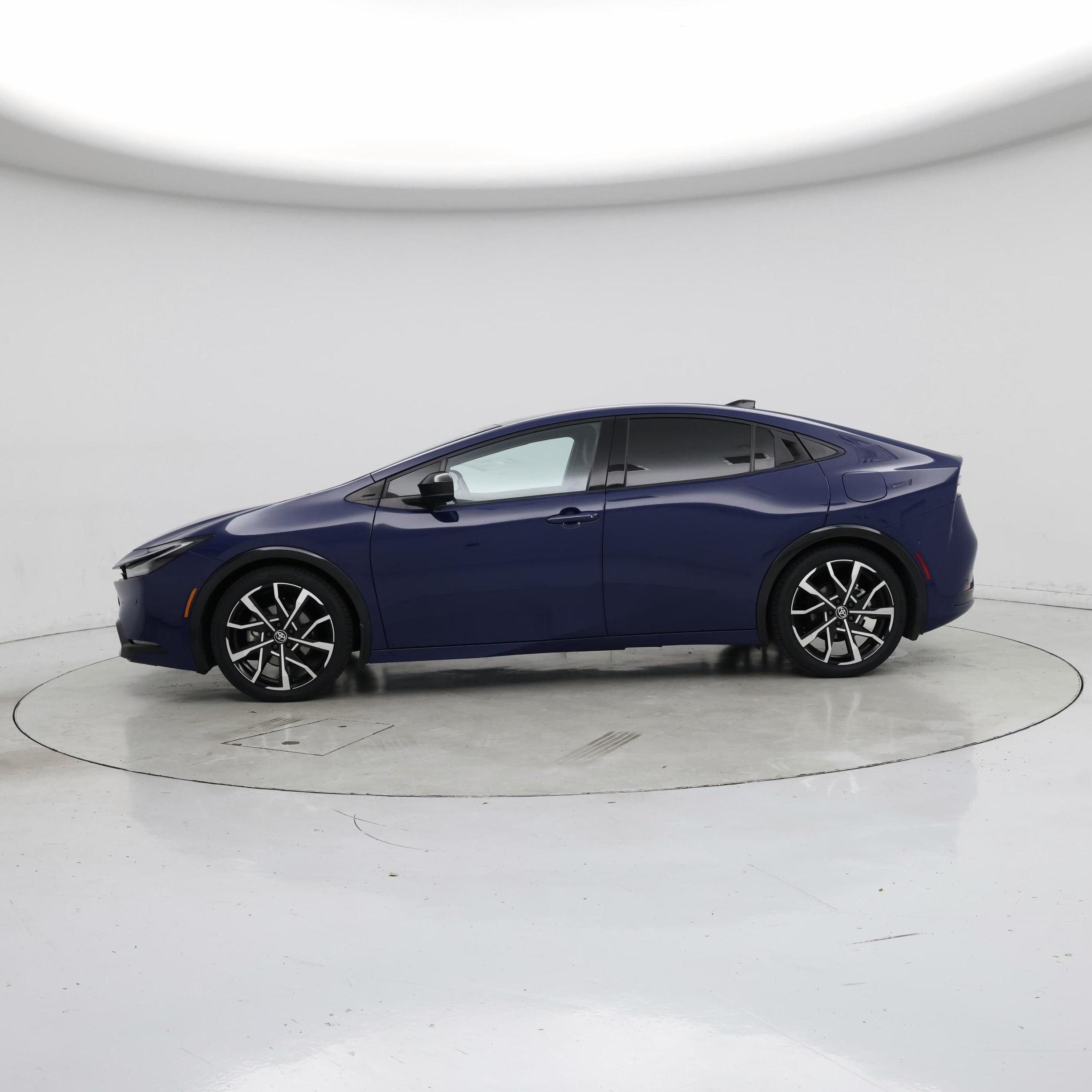 Thumbnail: 2024 Toyota Prius Prime - 3
