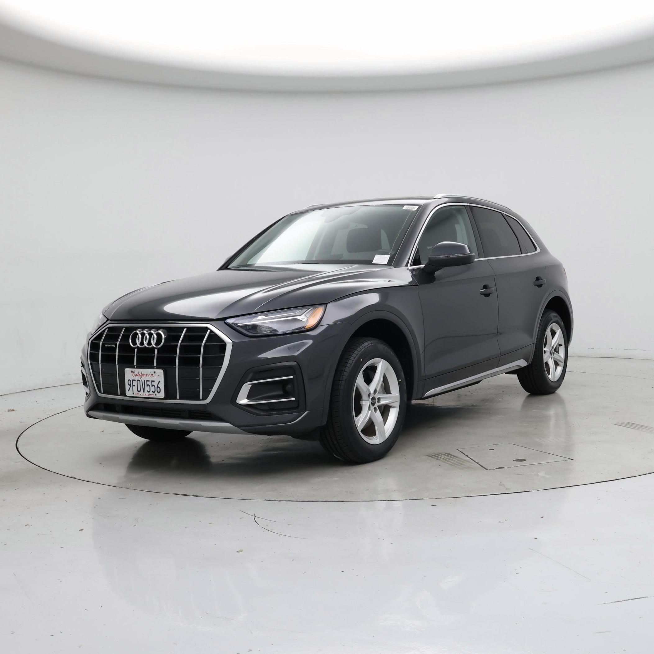 Thumbnail: 2023 Audi Q5 - 4
