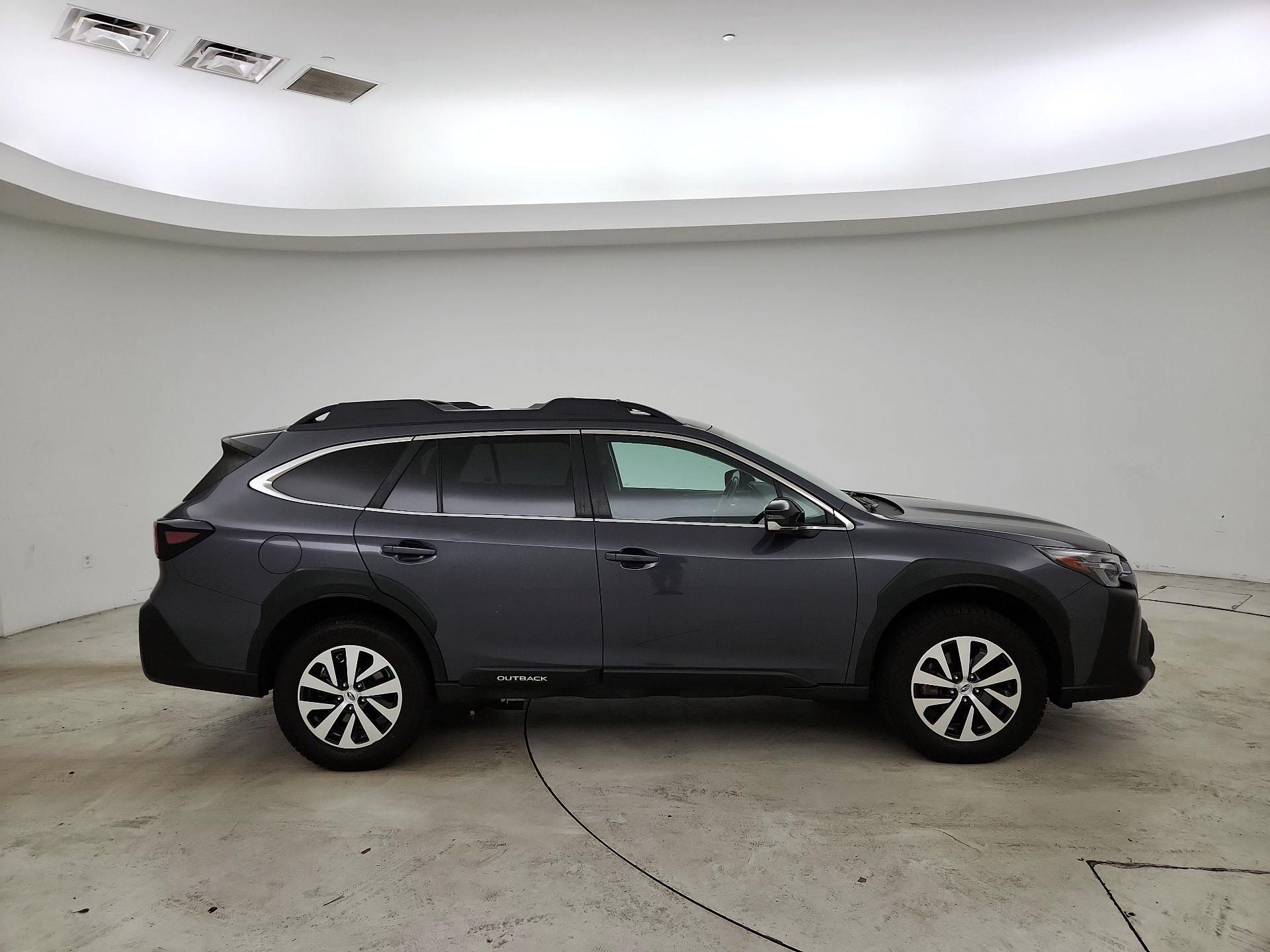 Thumbnail: 2023 Subaru Outback - 4
