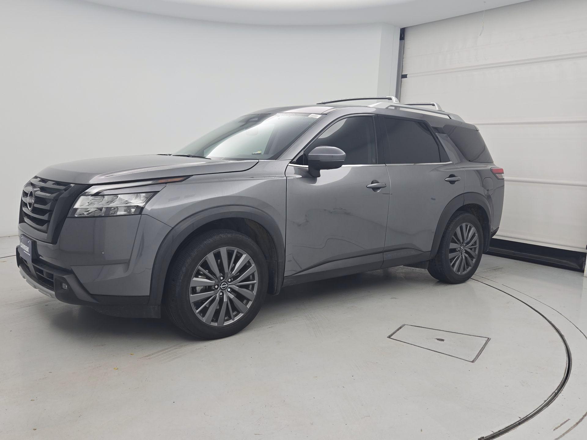 Thumbnail: 2022 Nissan Pathfinder - 3
