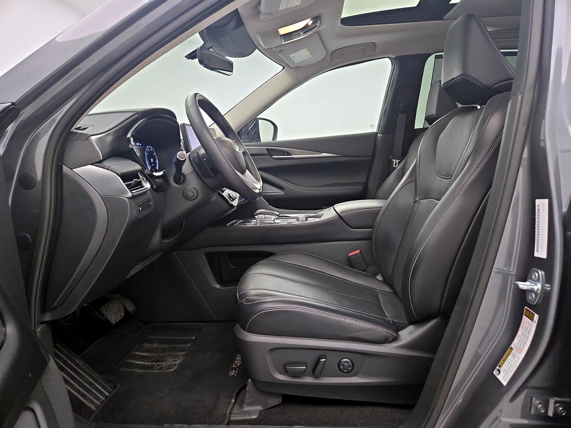 Thumbnail: 2023 INFINITI QX60 - 9