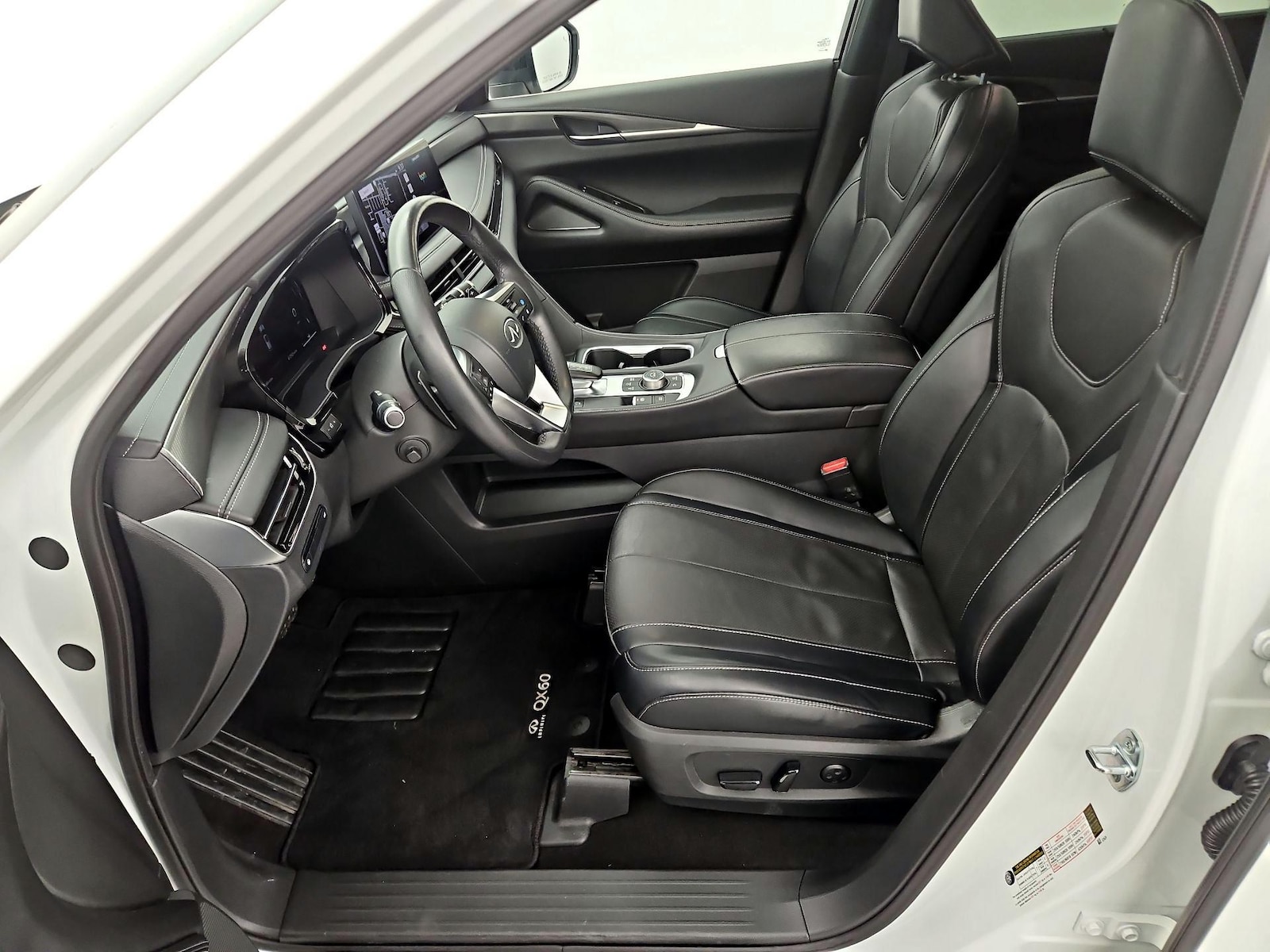 2023 INFINITI QX60 LUXE - Photo 12