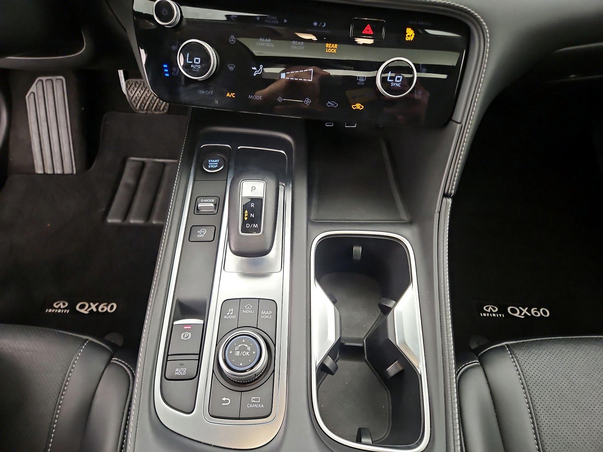 Thumbnail: 2023 INFINITI QX60 - 18