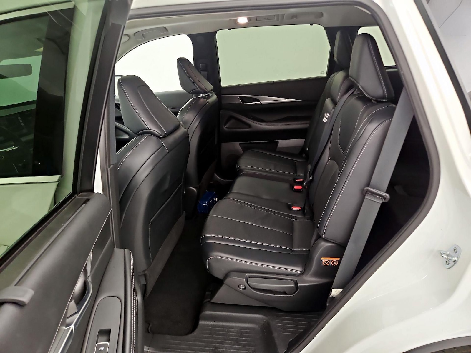 2023 INFINITI QX60 LUXE - Photo 22