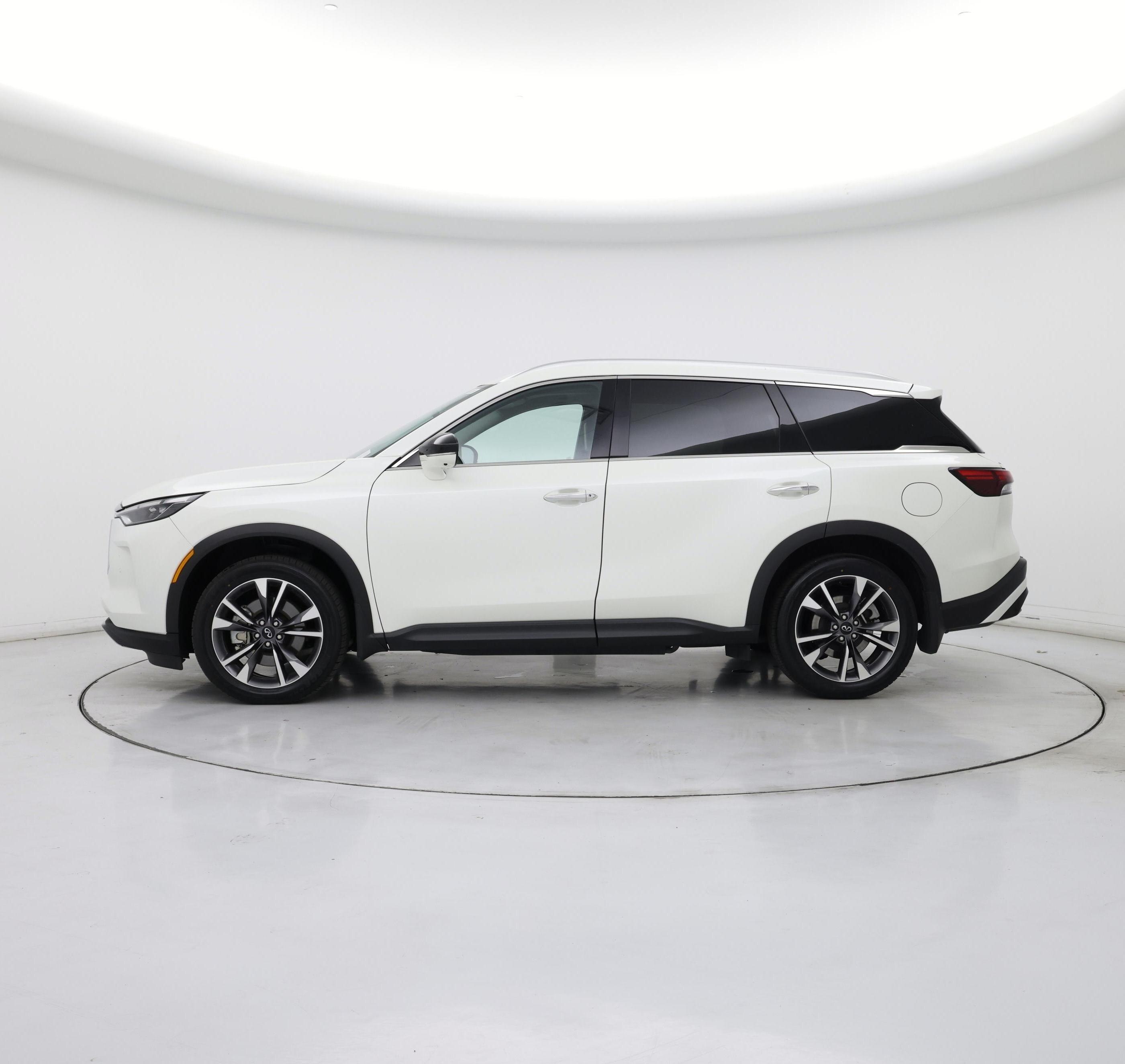 Thumbnail: 2023 INFINITI QX60 - 3