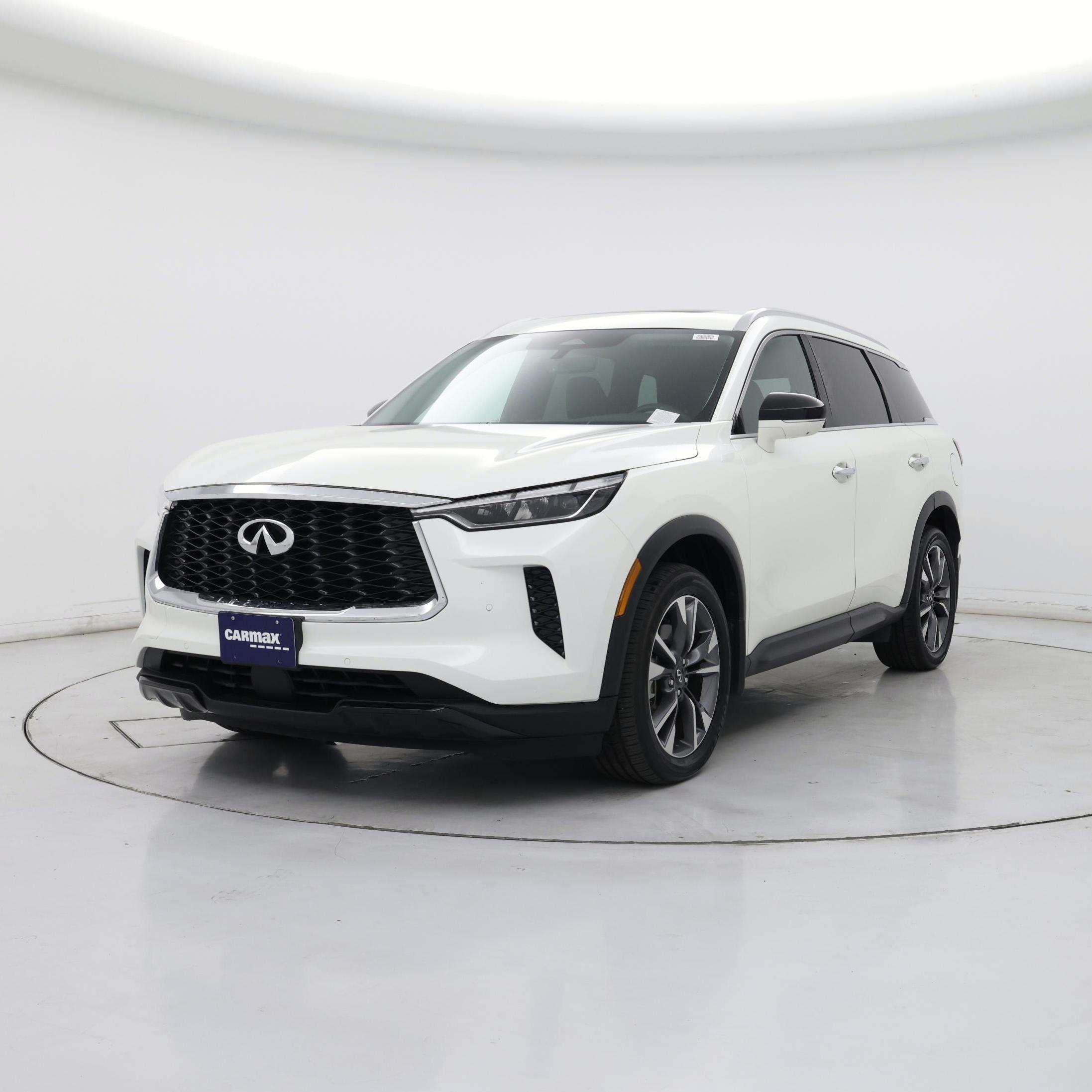 Thumbnail: 2023 INFINITI QX60 - 4