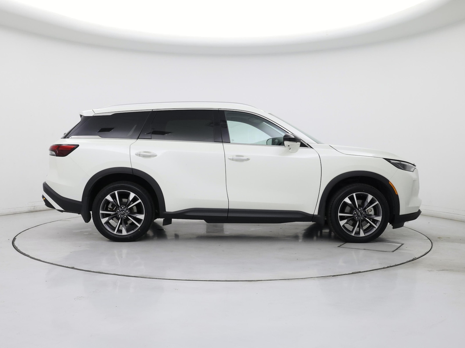 2023 INFINITI QX60 LUXE - Photo 8