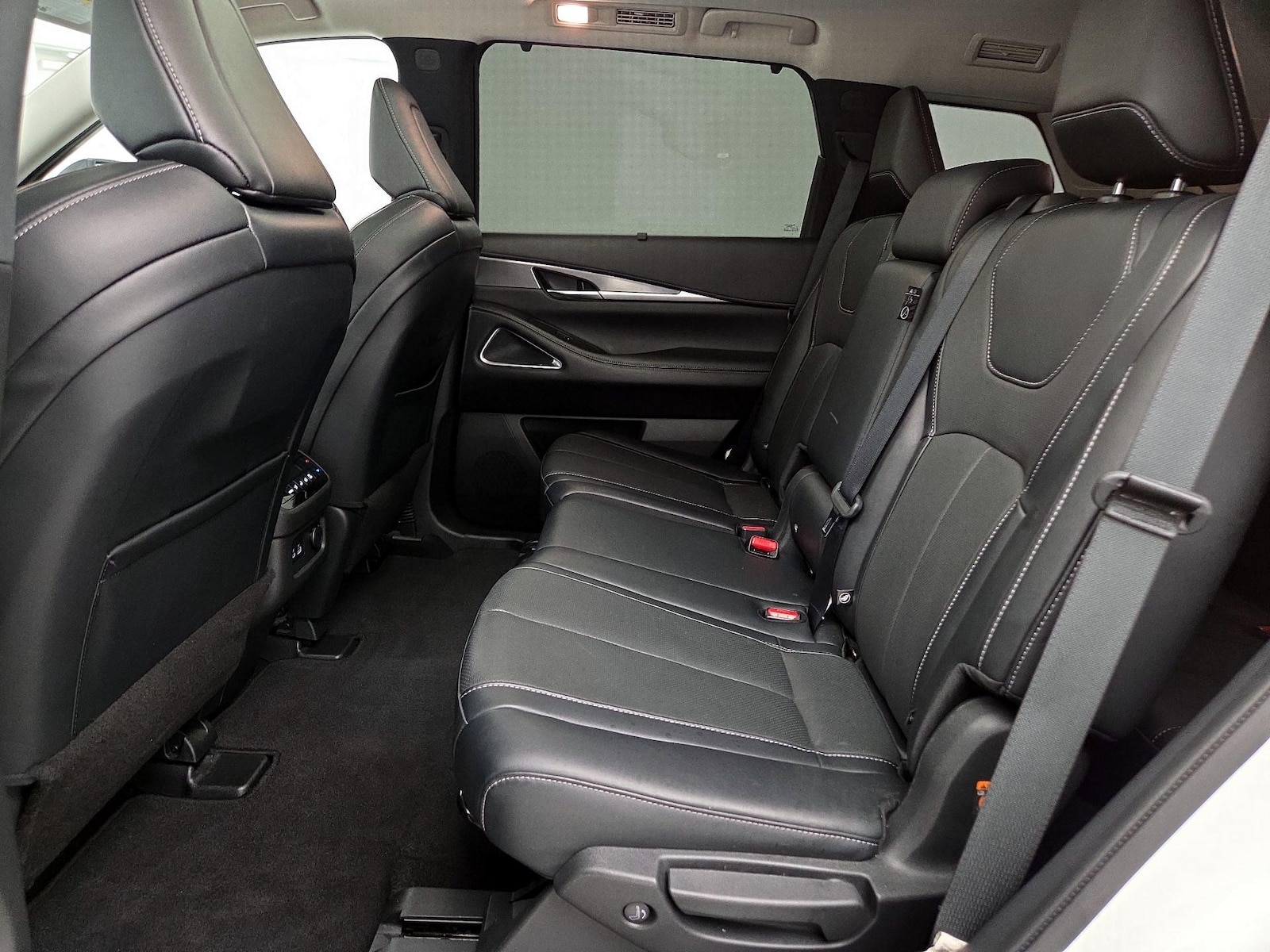 2023 INFINITI QX60 LUXE - Photo 22