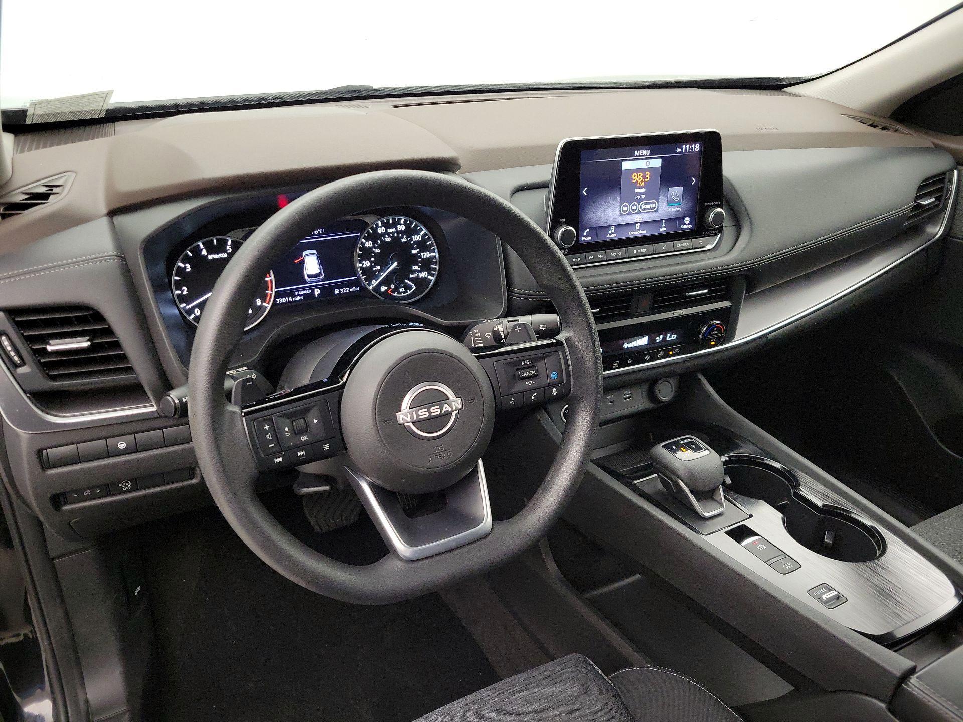 Thumbnail: 2023 Nissan Rogue - 9