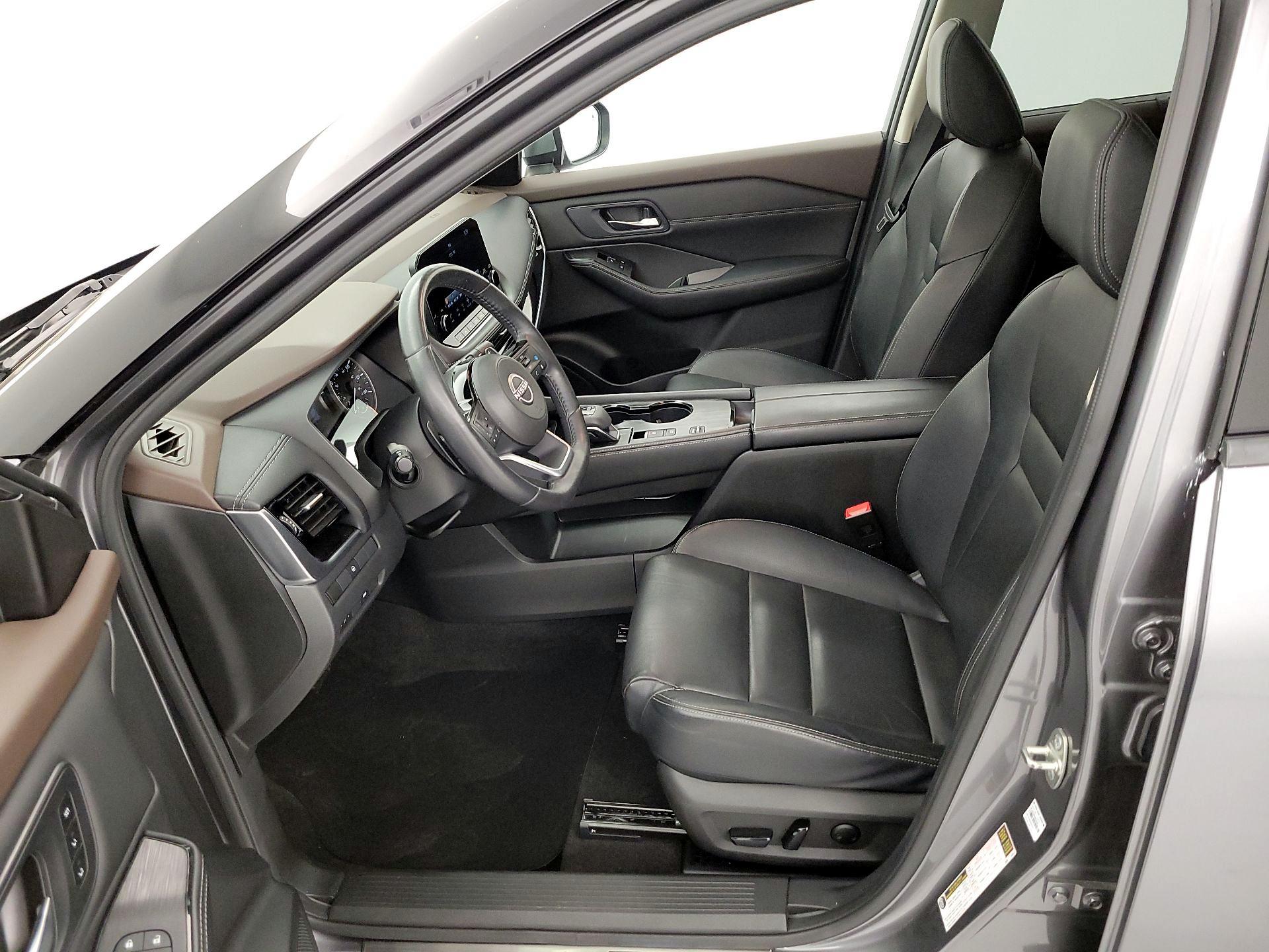 Thumbnail: 2023 Nissan Rogue - 11