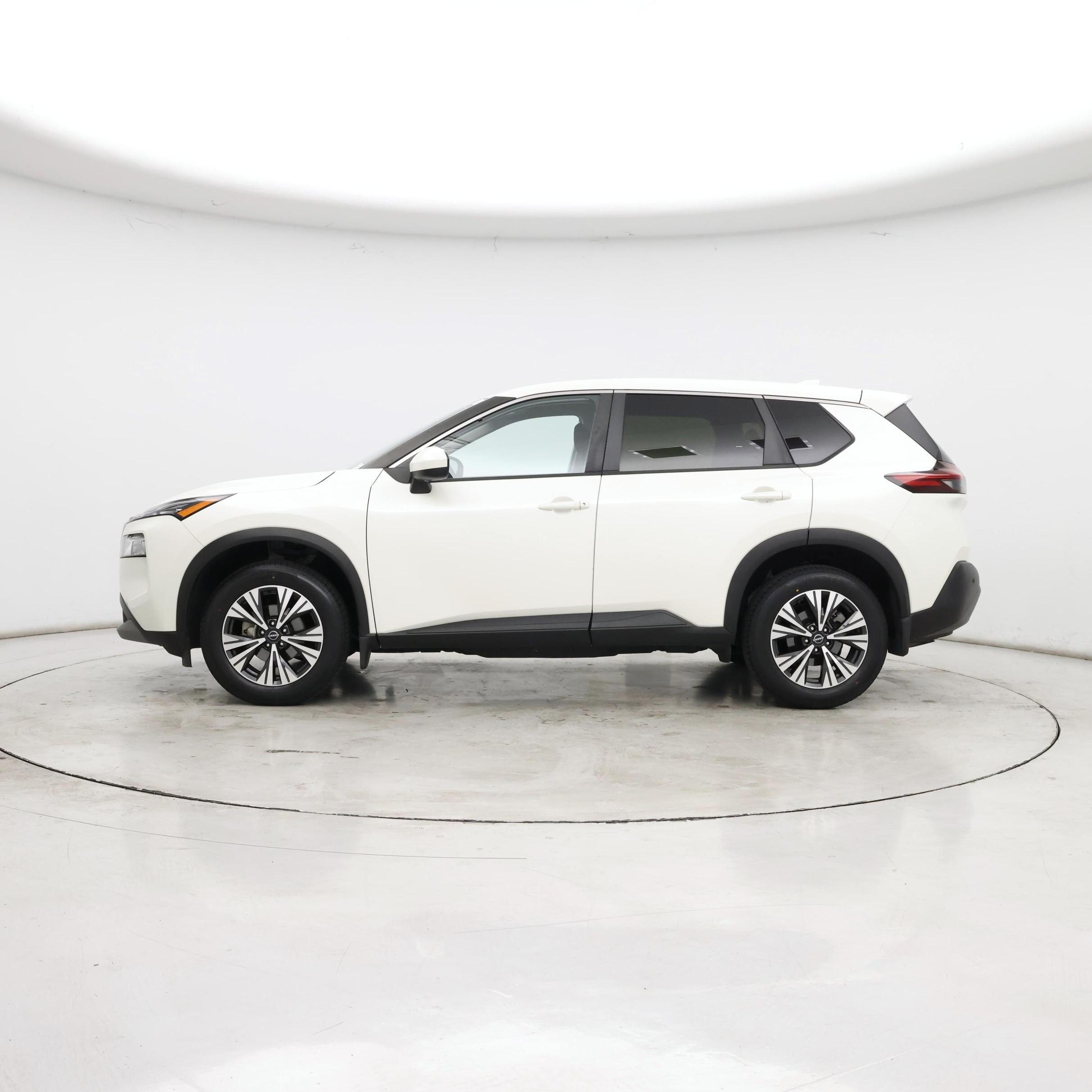 Thumbnail: 2023 Nissan Rogue - 3