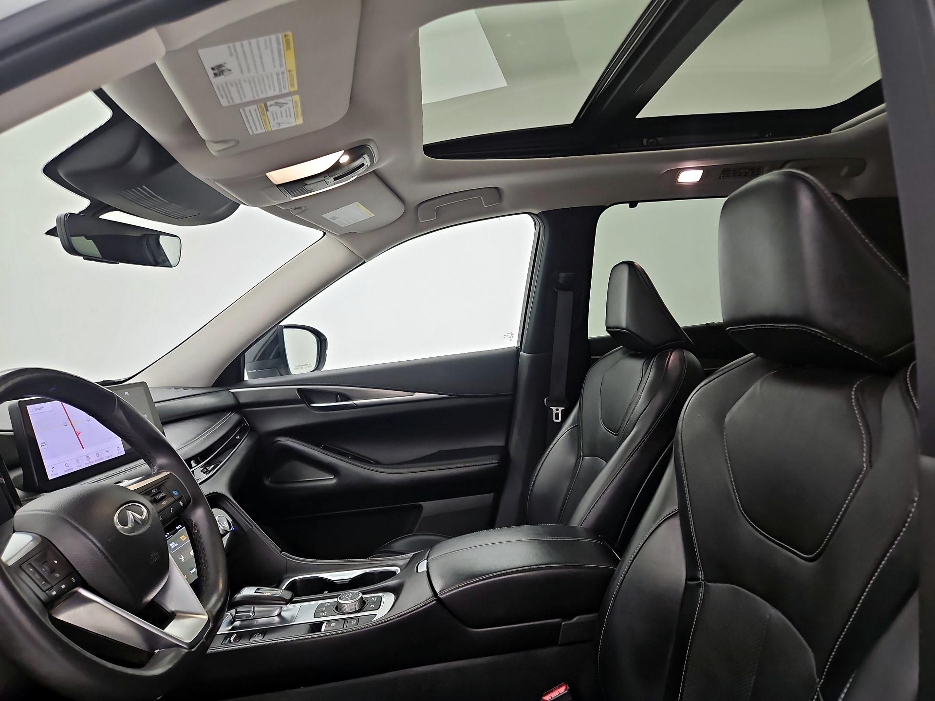 Thumbnail: 2023 INFINITI QX60 - 20