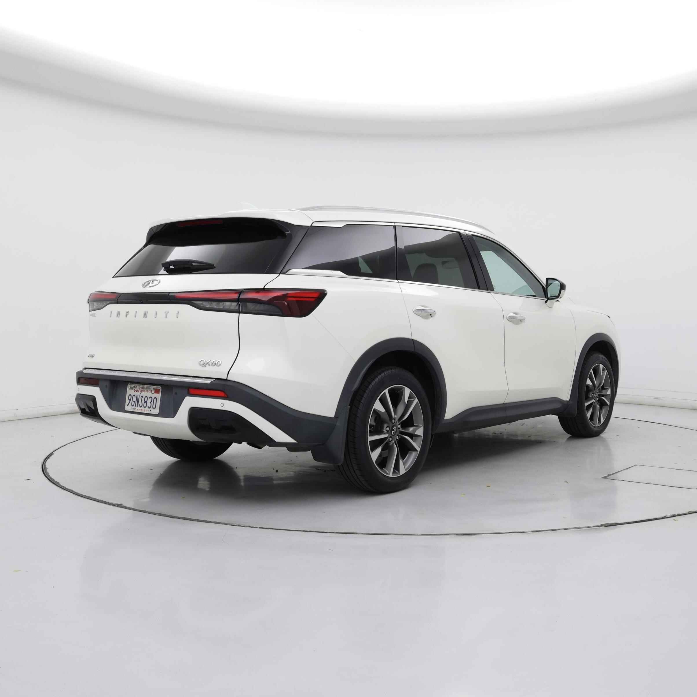 Thumbnail: 2023 INFINITI QX60 - 8