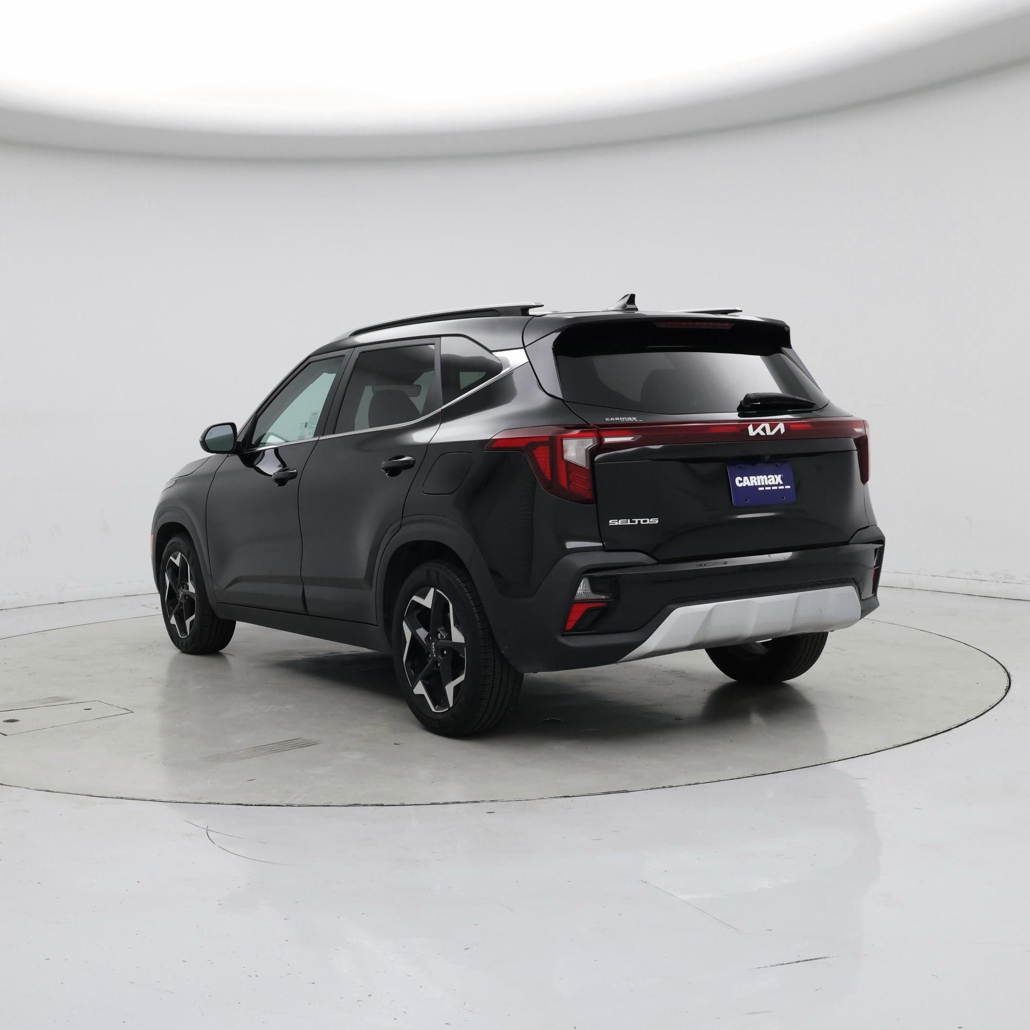 Thumbnail: 2024 Kia Seltos - 2