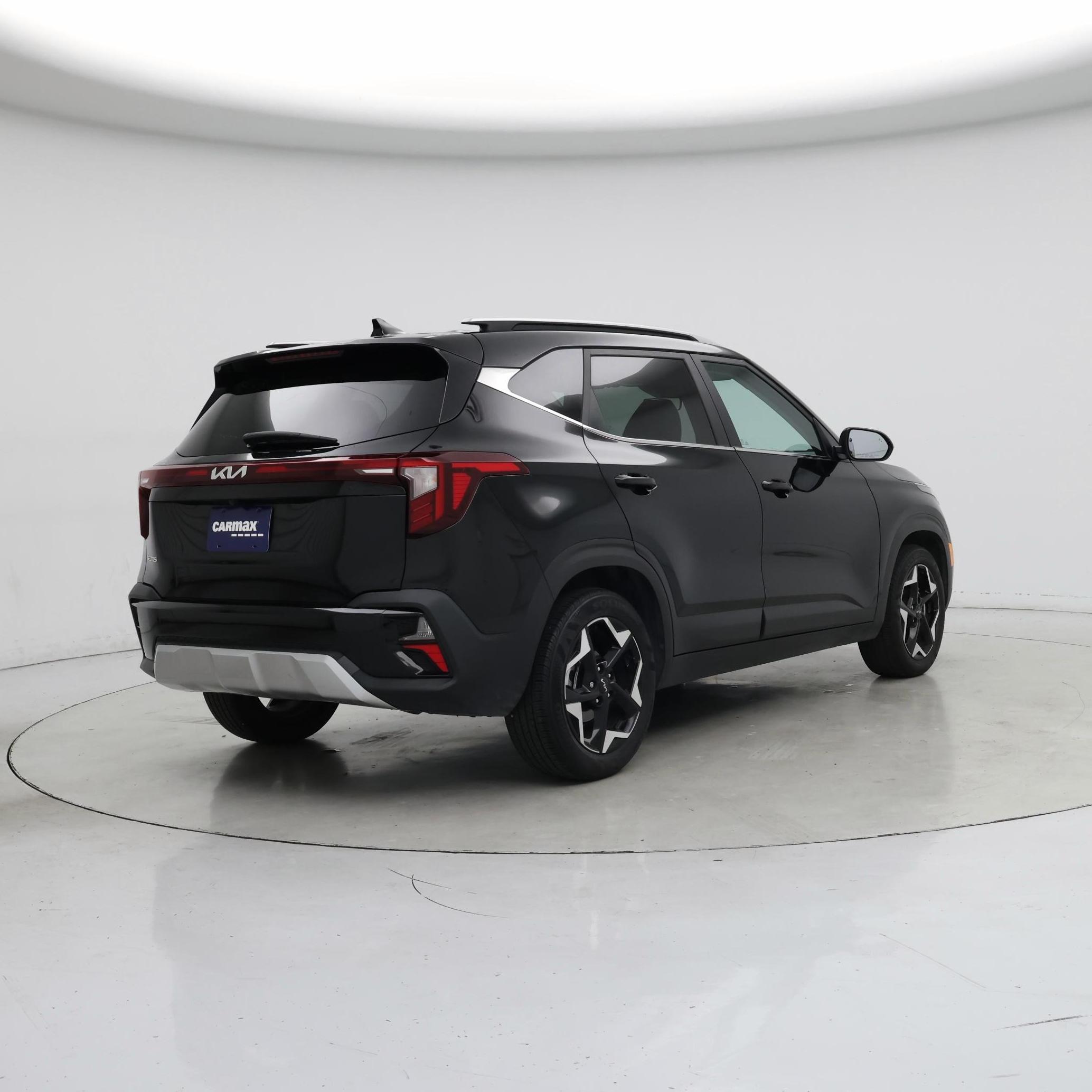 Thumbnail: 2024 Kia Seltos - 8