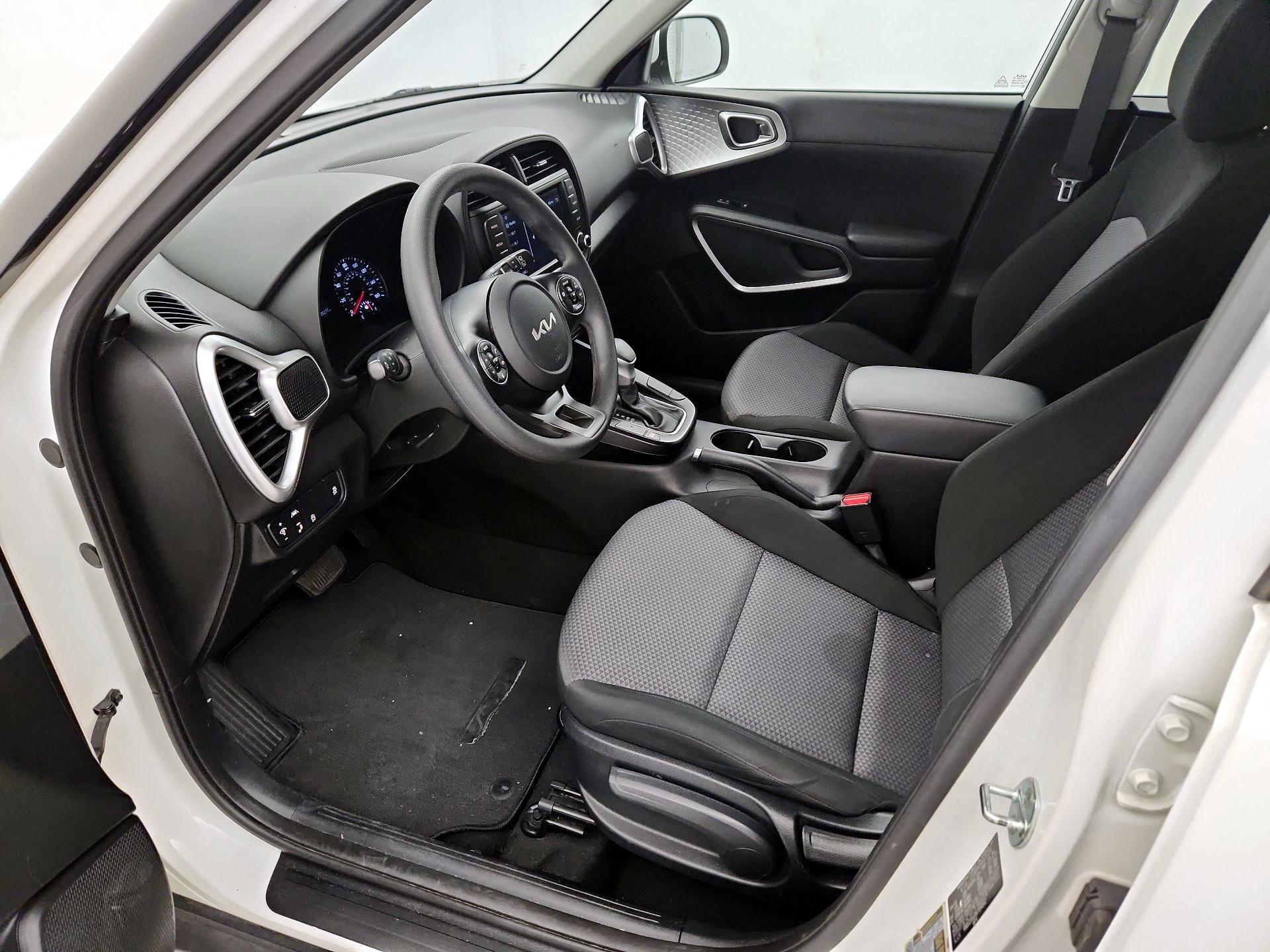 Thumbnail: 2022 Kia Soul - 11
