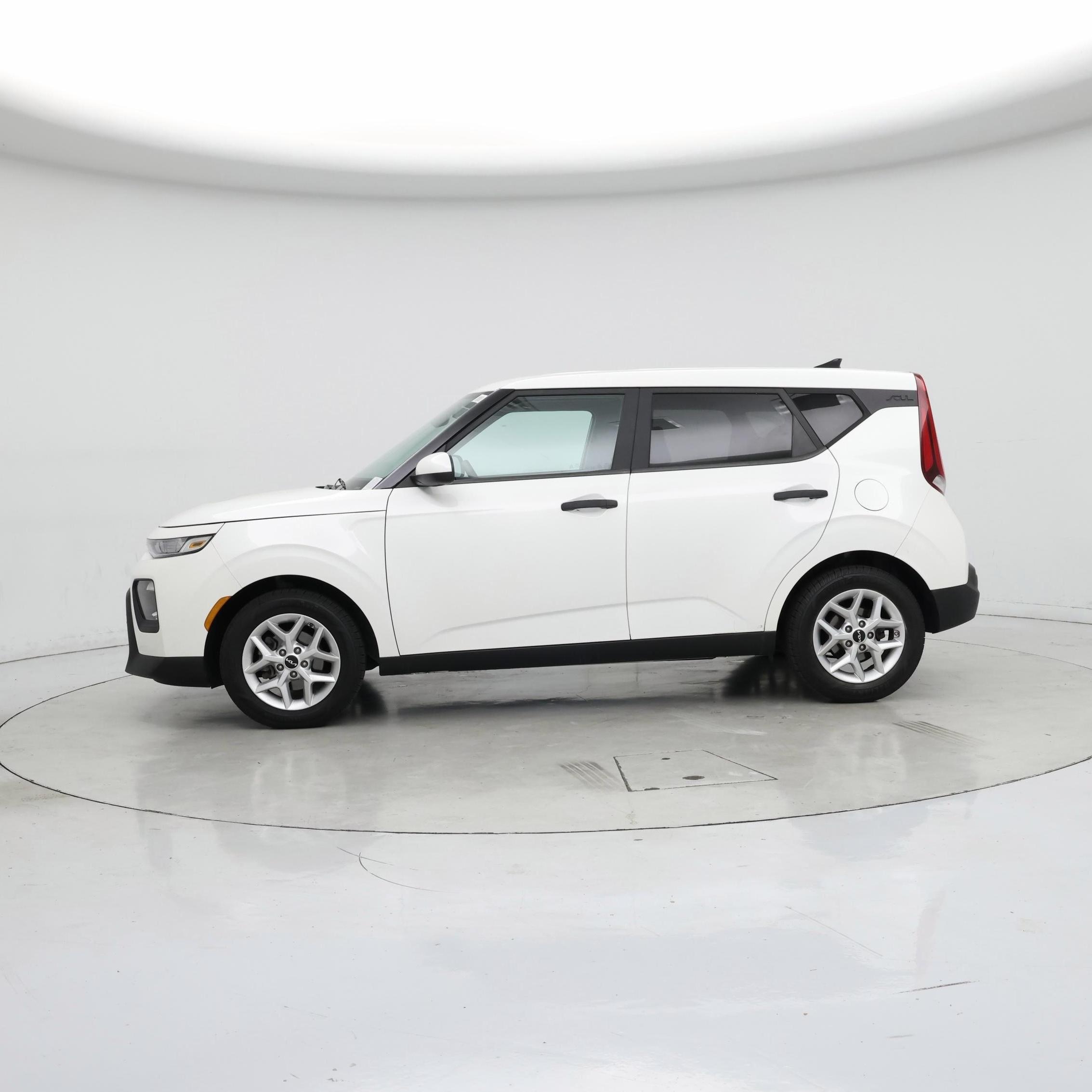 Thumbnail: 2022 Kia Soul - 3