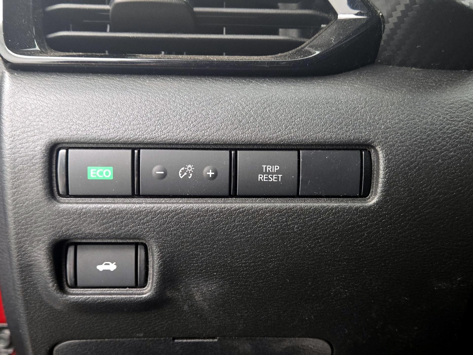 2023 Nissan Sentra SV - Photo 12