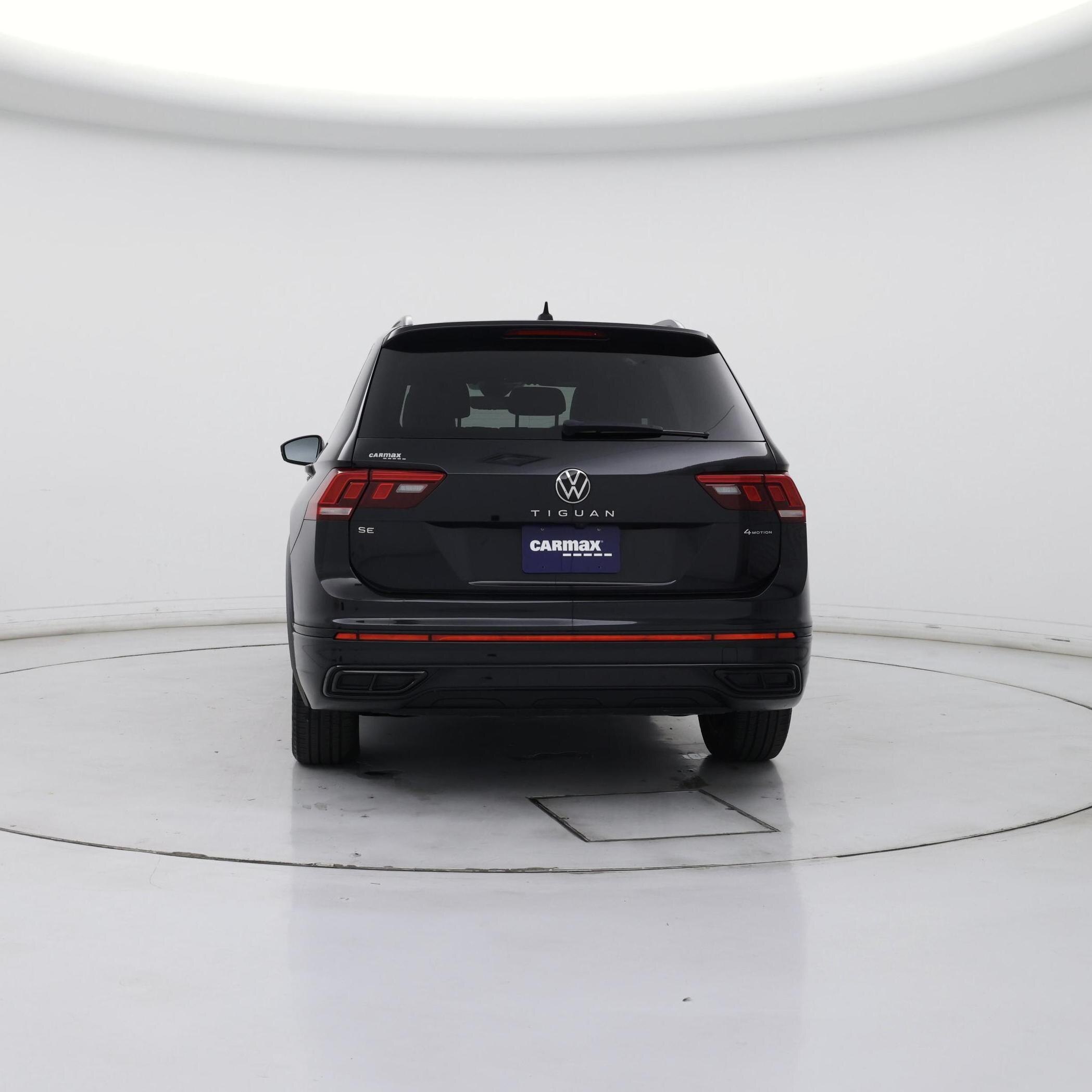 Thumbnail: 2022 Volkswagen Tiguan - 6