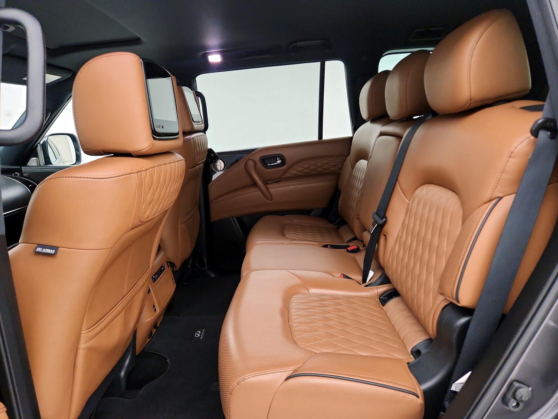 Thumbnail: 2023 INFINITI QX80 - 18